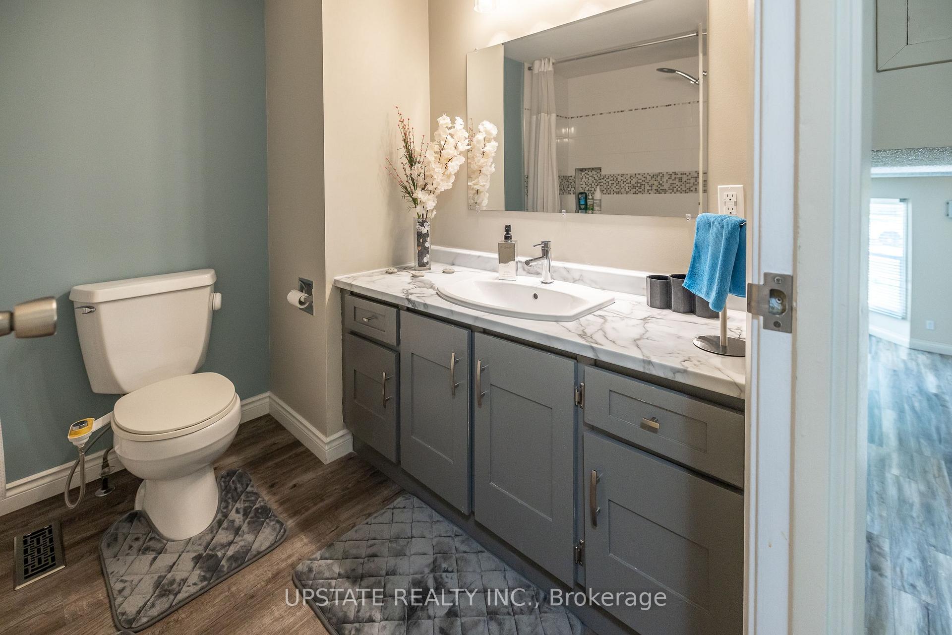 Photo 9 of 277 Heritage Drive, Kitchener — HOMEH