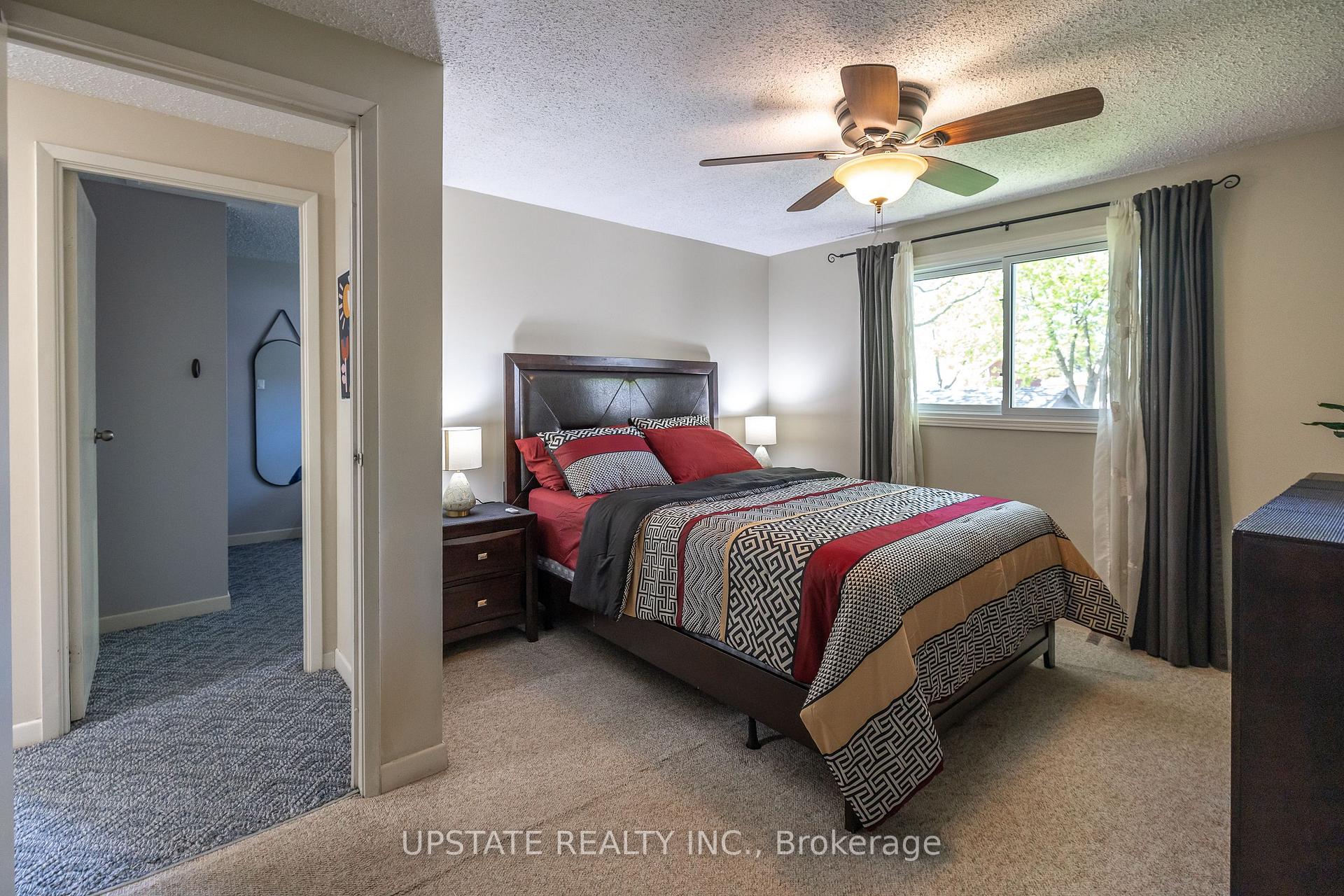 Photo 23 of 277 Heritage Drive, Kitchener — HOMEH