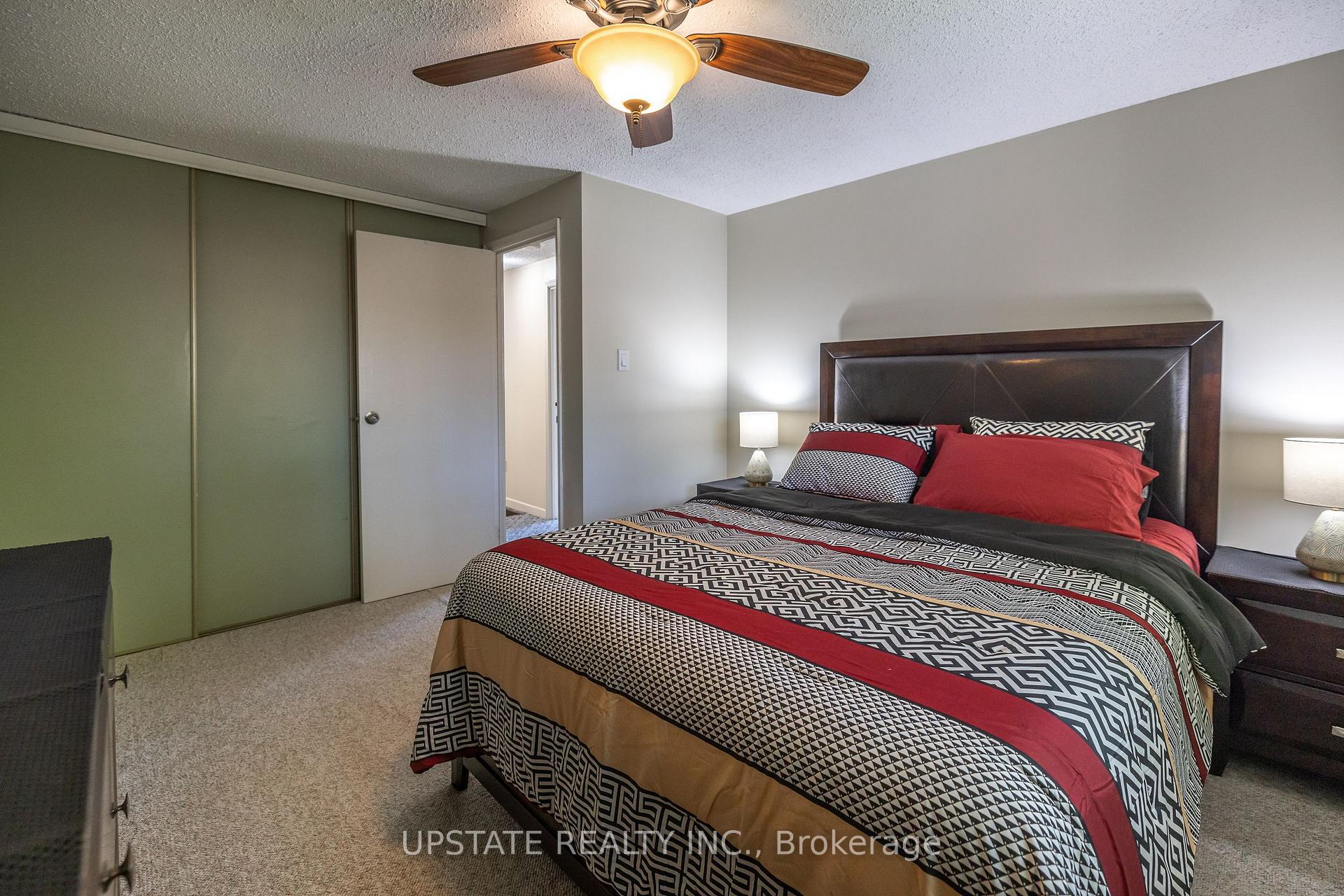 Photo 18 of 277 Heritage Drive, Kitchener — HOMEH