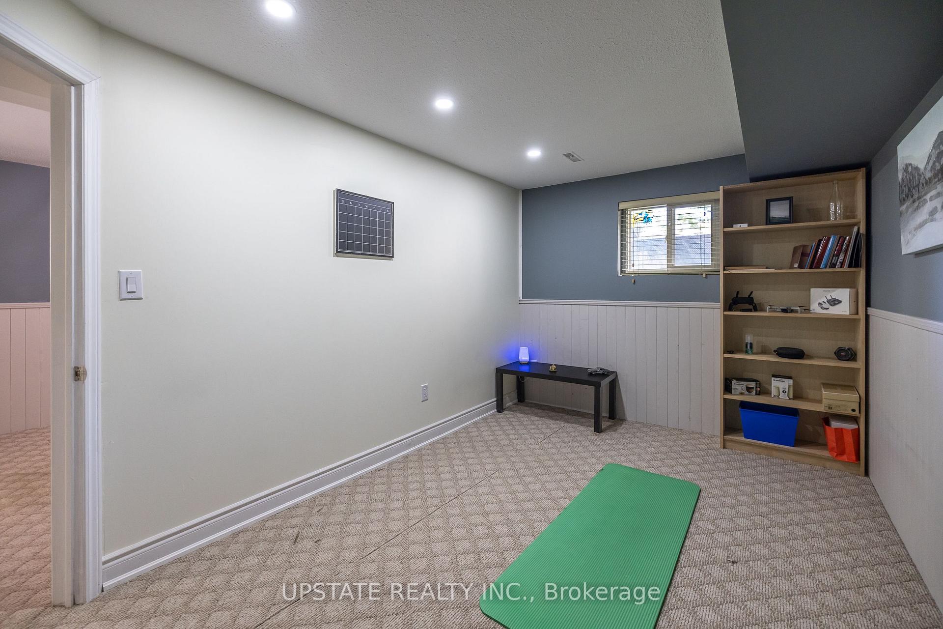 Photo 22 of 277 Heritage Drive, Kitchener — HOMEH