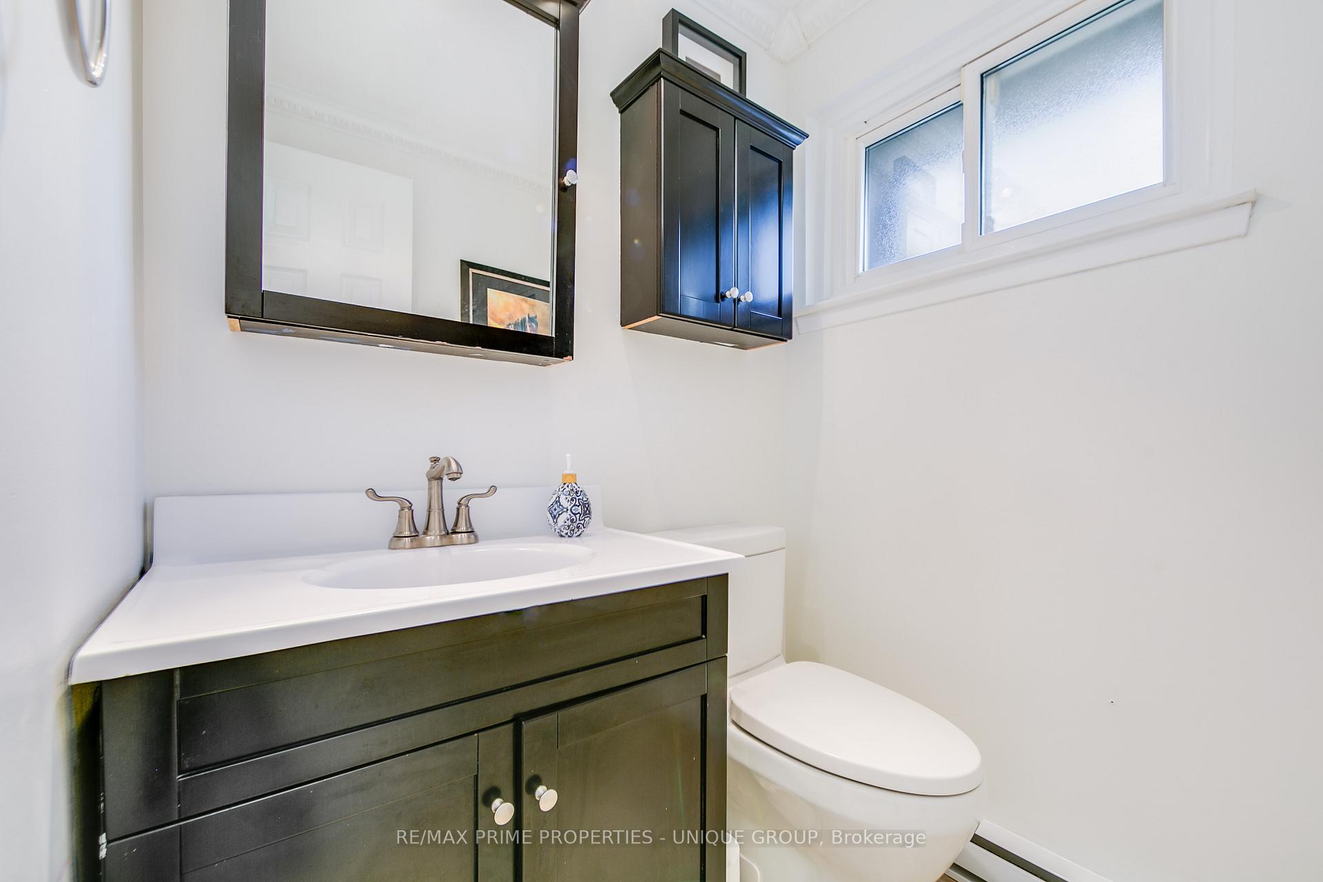 Photo 14 of 104 Darras Court, Brampton, Southgate — HOMEH