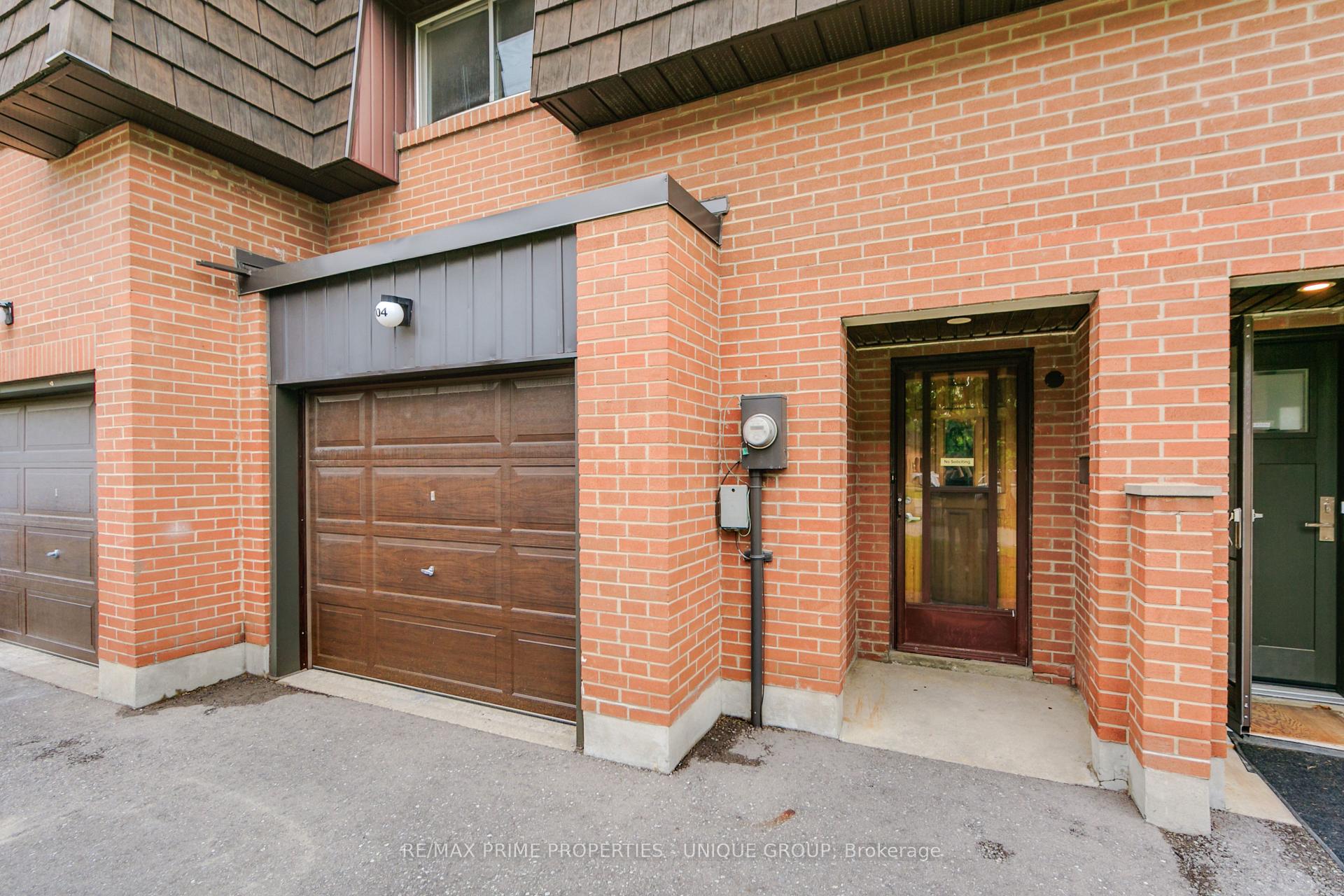 Photo 38 of 104 Darras Court, Brampton, Southgate — HOMEH