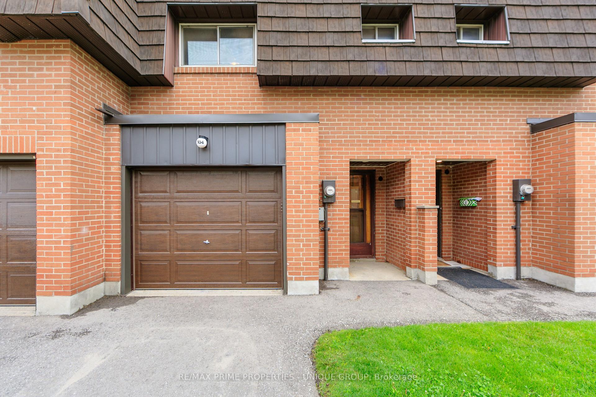 Photo 40 of 104 Darras Court, Brampton, Southgate — HOMEH