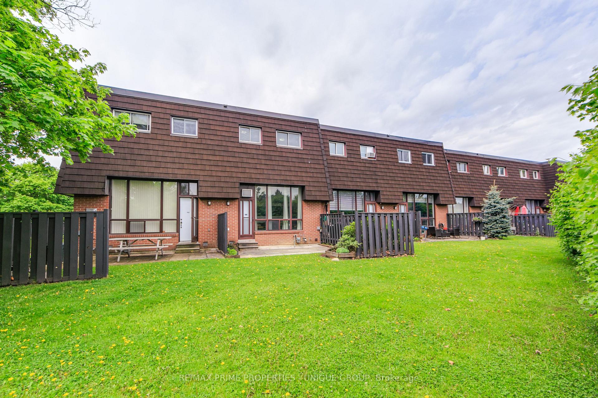 Photo 41 of 104 Darras Court, Brampton, Southgate — HOMEH