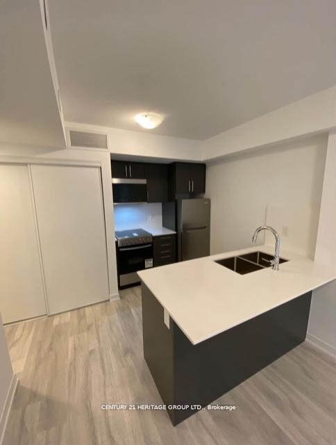 Photo 2 of Unit Level A, Unit 3, 10 Marquette Avenue, Toronto, Englemount-Lawrence — HOMEH