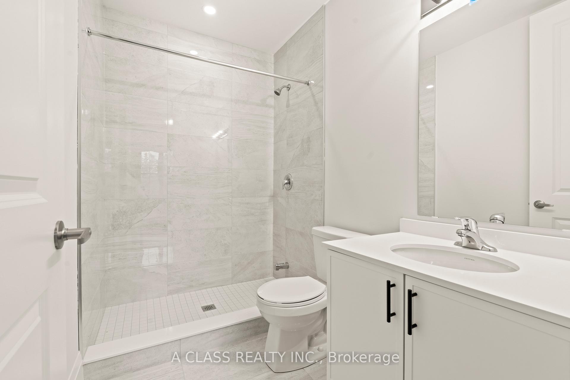 Photo 9 of 14 Deer Park Lane, Markham, Old Markham Village — HOMEH