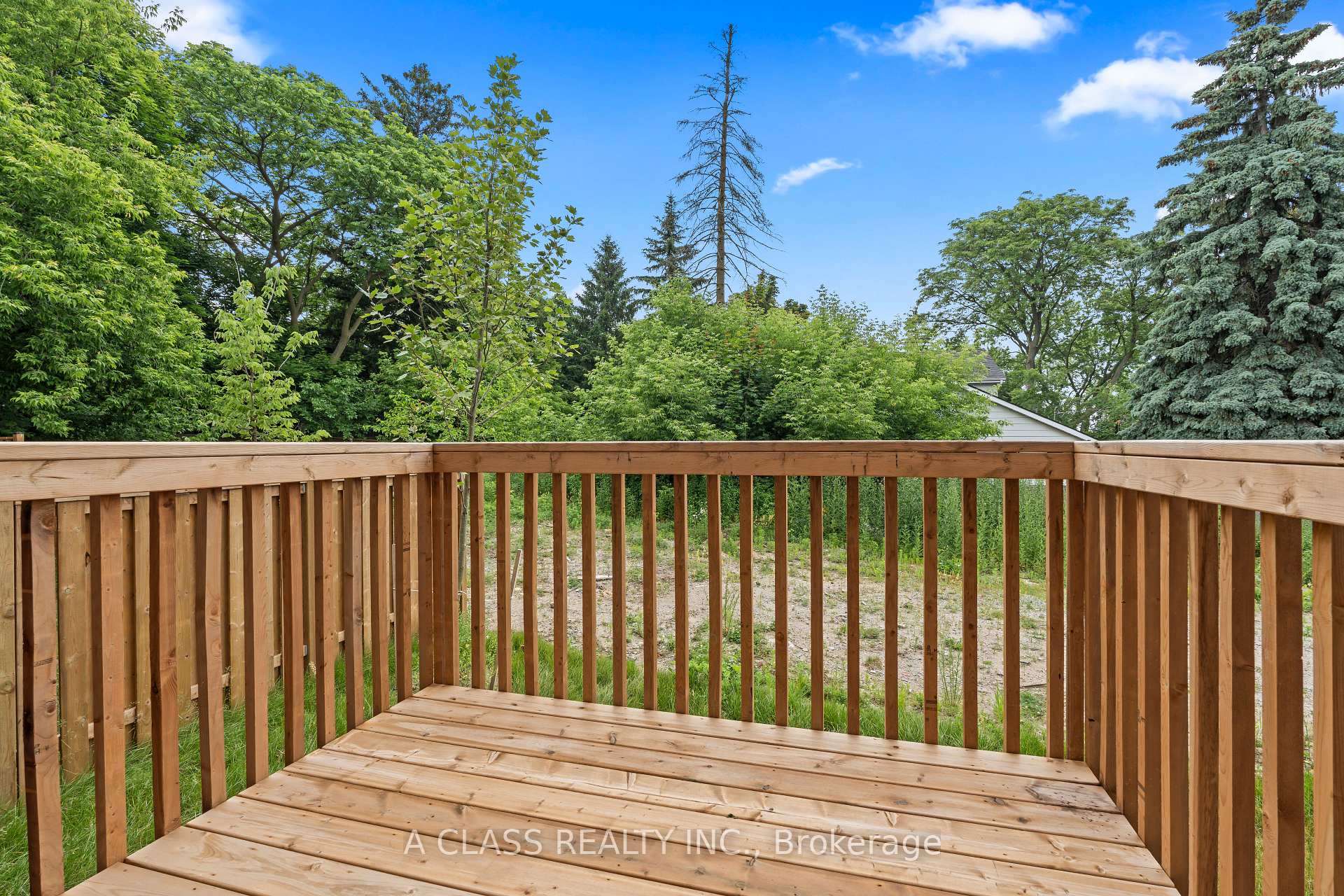 Photo 11 of 14 Deer Park Lane, Markham, Old Markham Village — HOMEH