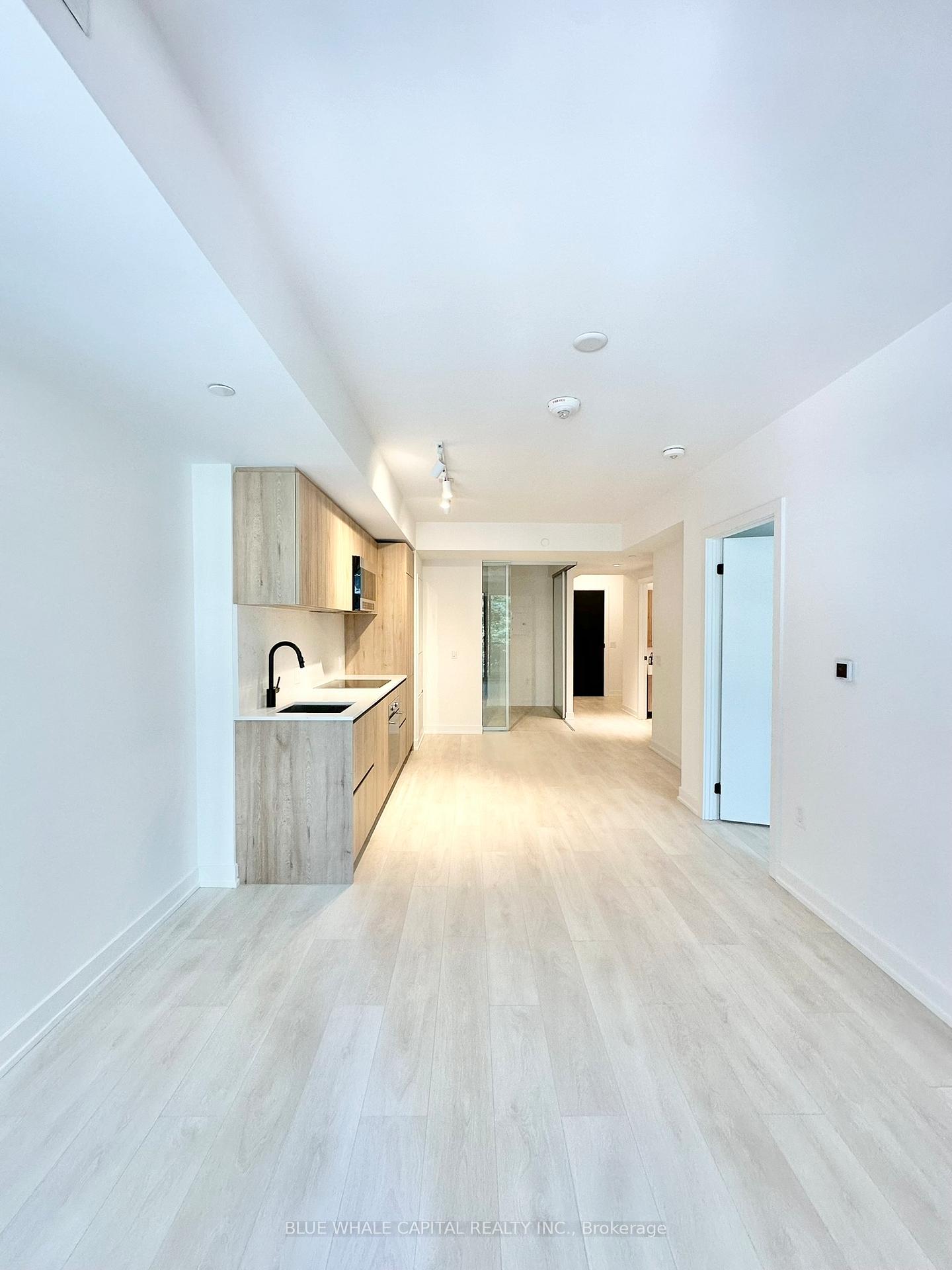 Photo 4 of Unit 321, 117 Broadway Avenue, Toronto, Mount Pleasant West — HOMEH