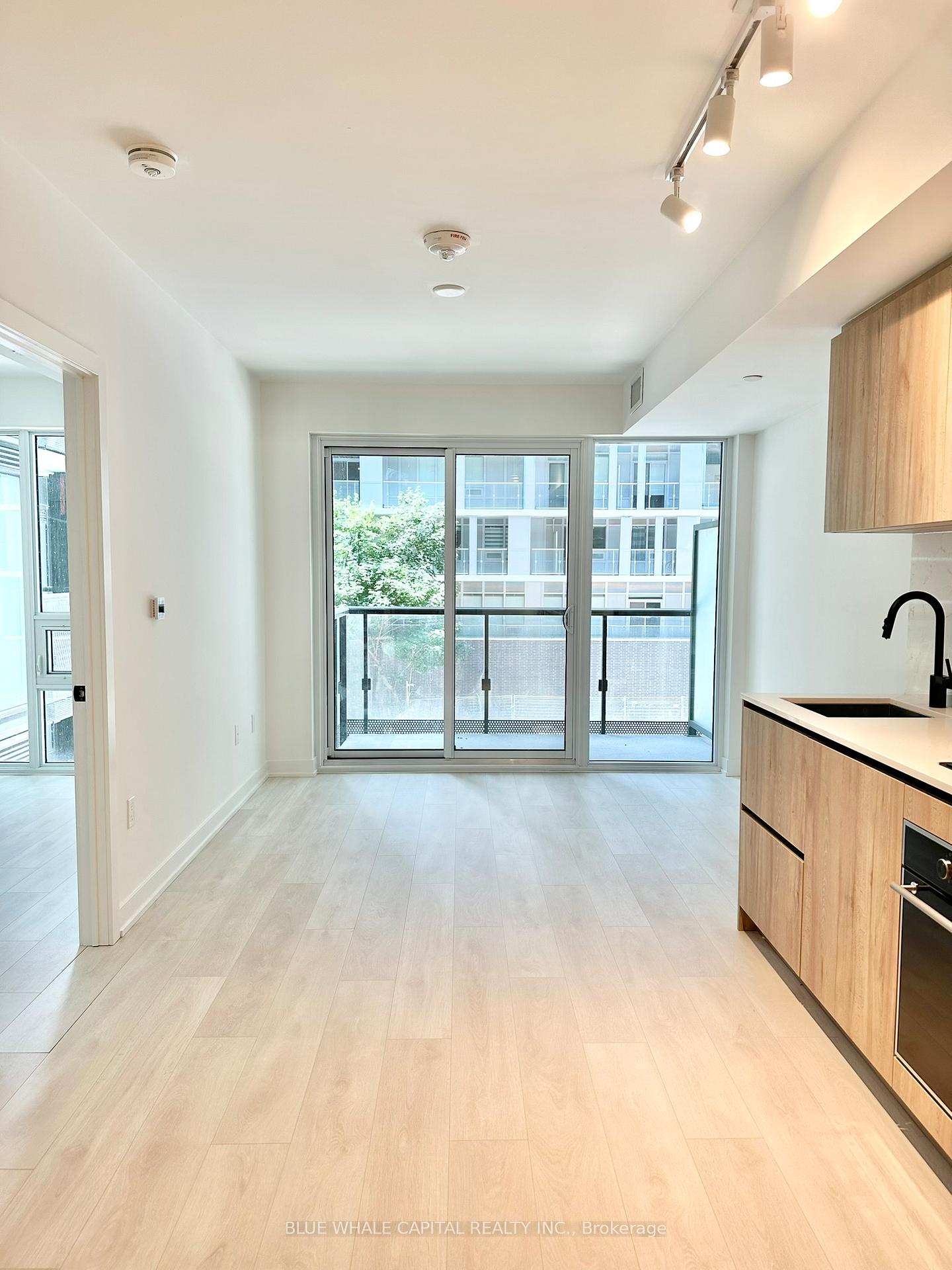 Photo 7 of Unit 321, 117 Broadway Avenue, Toronto, Mount Pleasant West — HOMEH