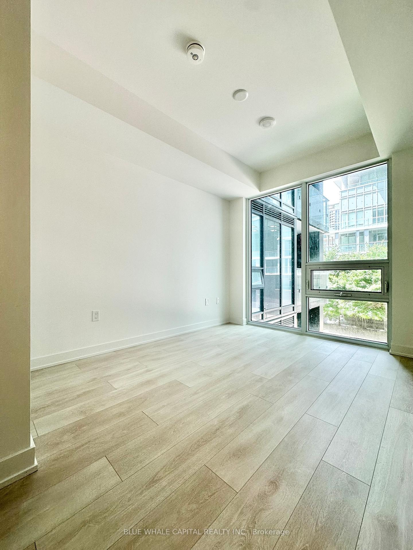 Photo 6 of Unit 321, 117 Broadway Avenue, Toronto, Mount Pleasant West — HOMEH