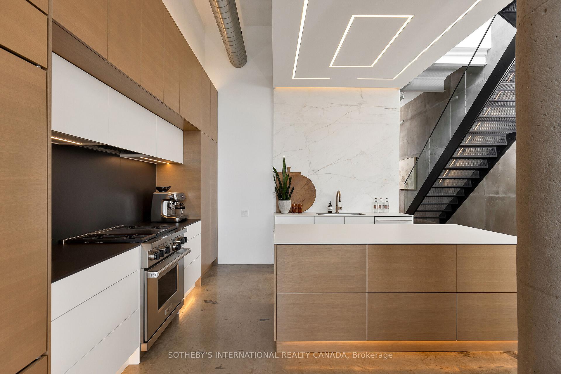 Photo 9 of Unit 702, 90 Sumach Street, Toronto, Regent Park — HOMEH