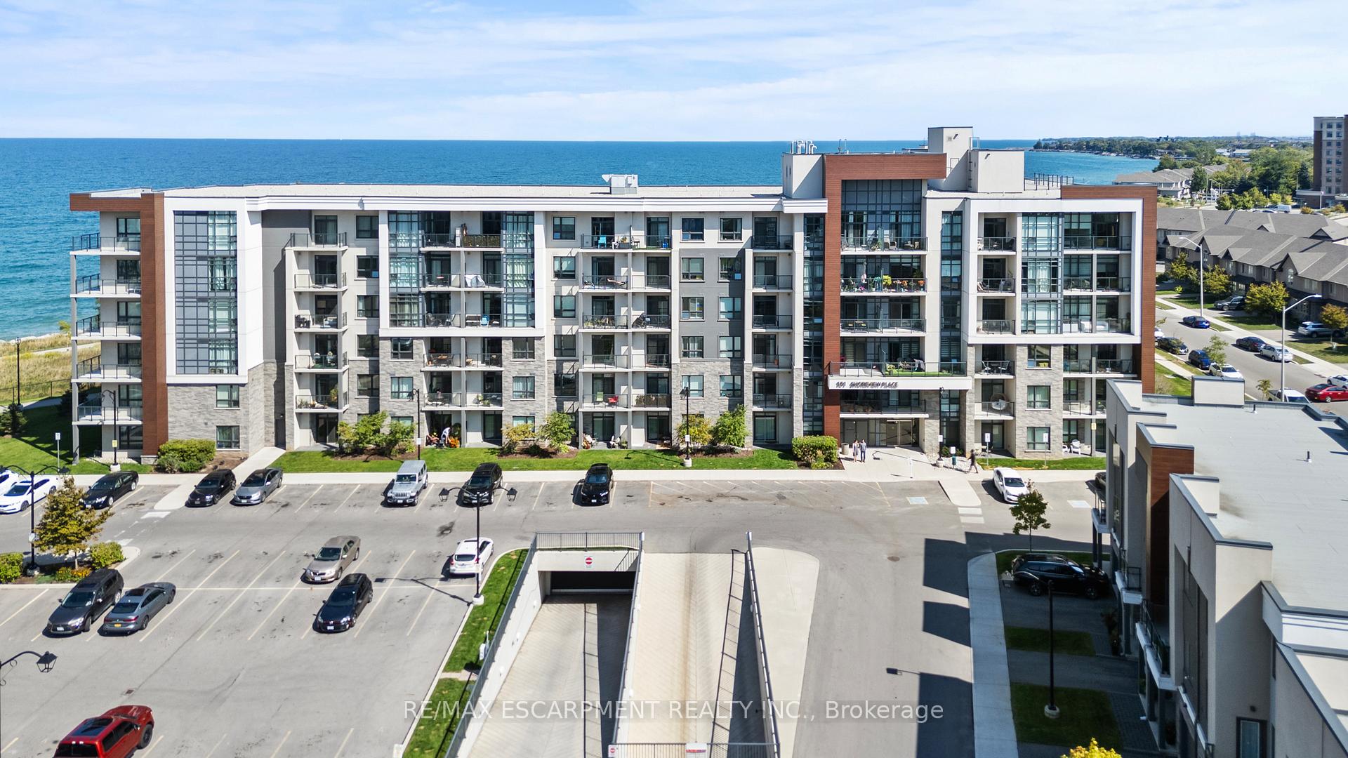 Photo 2 of Unit 301, 101 Shoreview Place, Hamilton, Stoney Creek — HOMEH