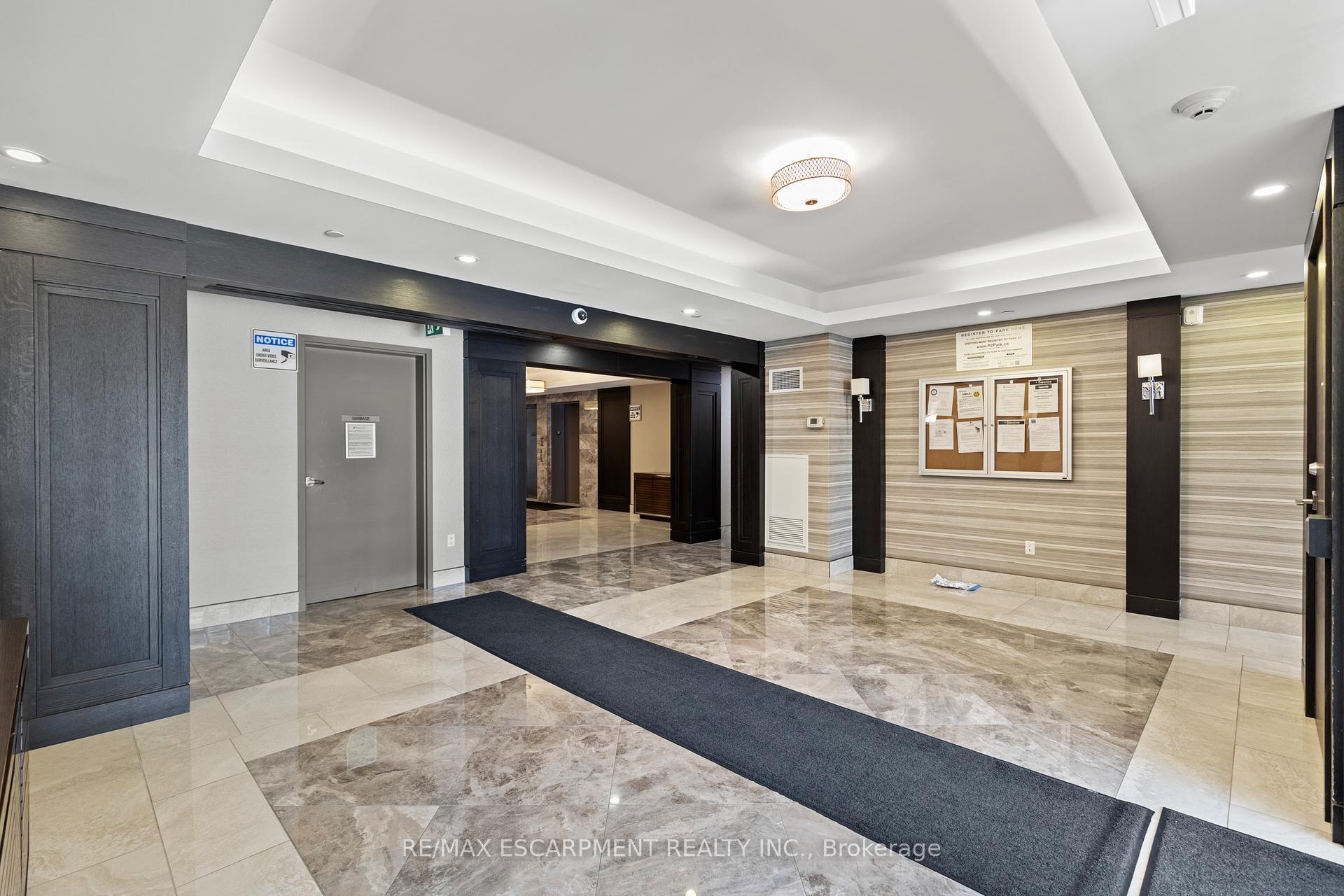 Photo 8 of Unit 301, 101 Shoreview Place, Hamilton, Stoney Creek — HOMEH