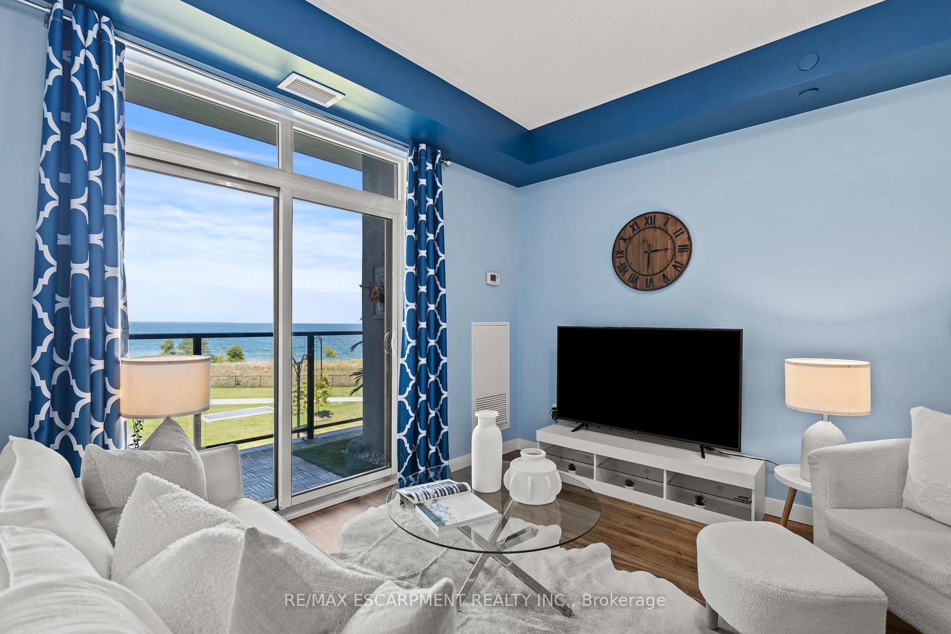 Photo 13 of Unit 301, 101 Shoreview Place, Hamilton, Stoney Creek — HOMEH