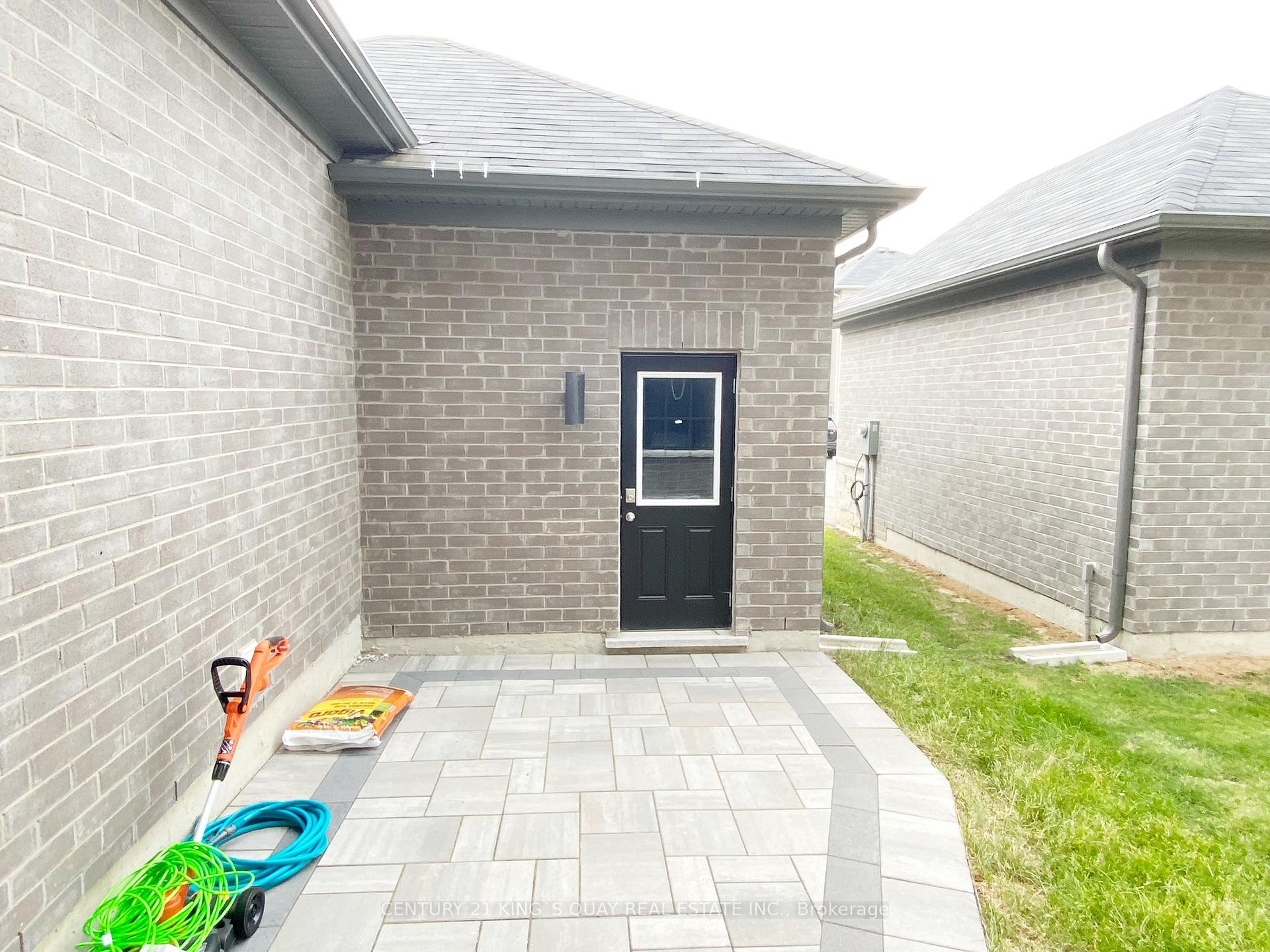 Photo 18 of 24 Harvest Field Road, Markham, Cornell — HOMEH