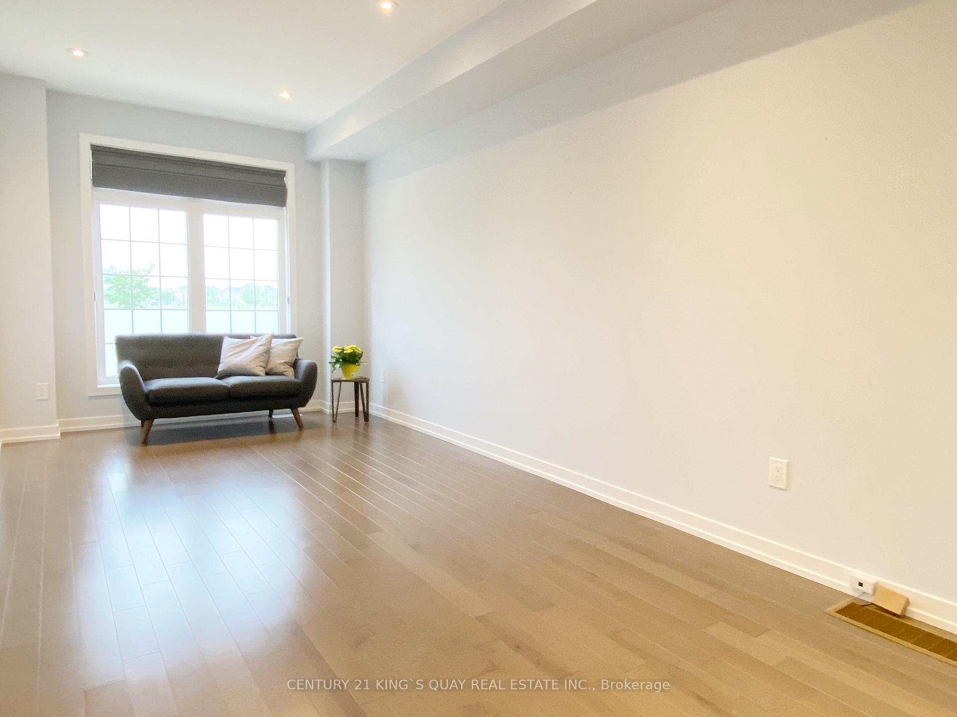 Photo 12 of 24 Harvest Field Road, Markham, Cornell — HOMEH