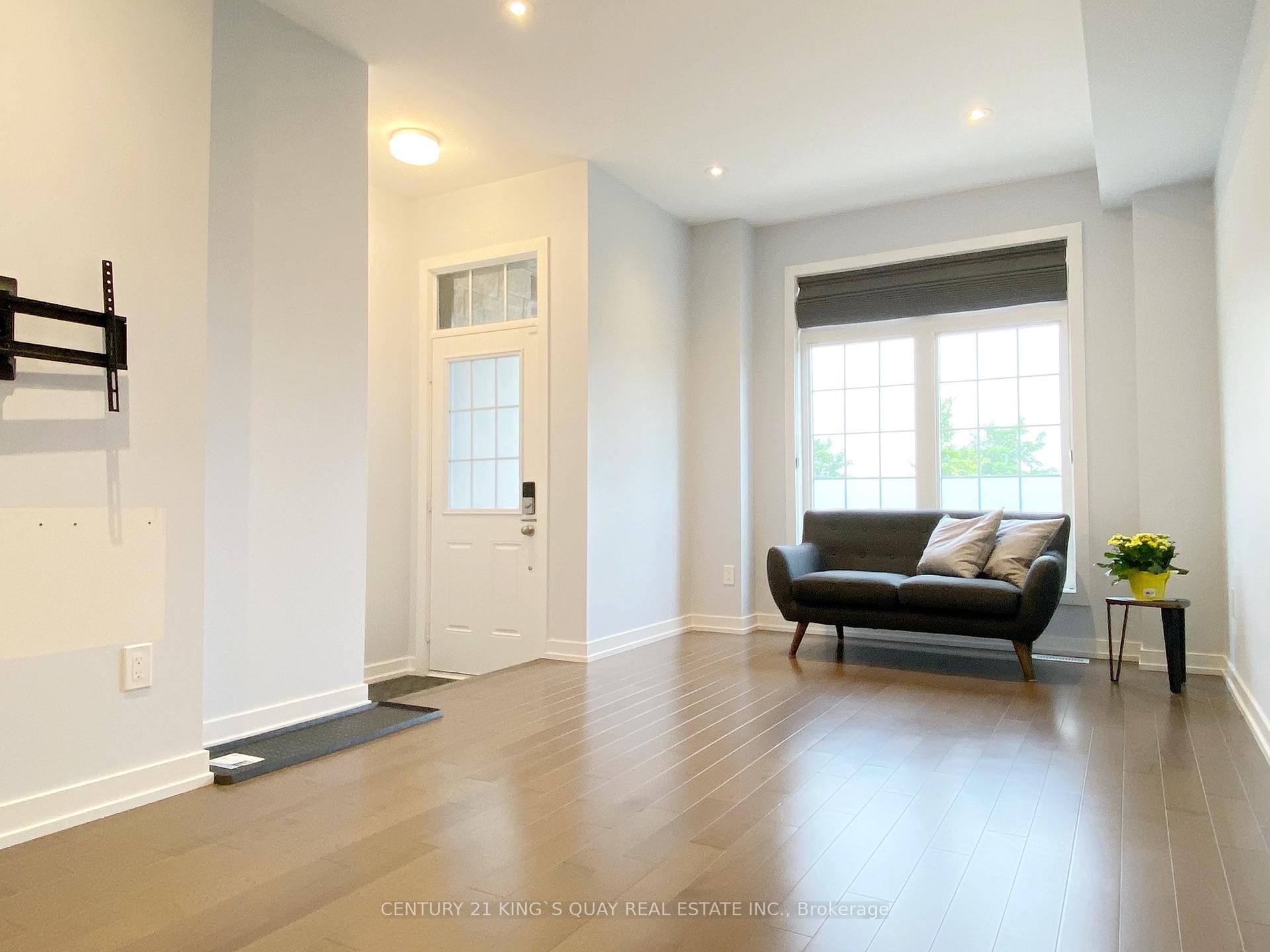 Photo 21 of 24 Harvest Field Road, Markham, Cornell — HOMEH