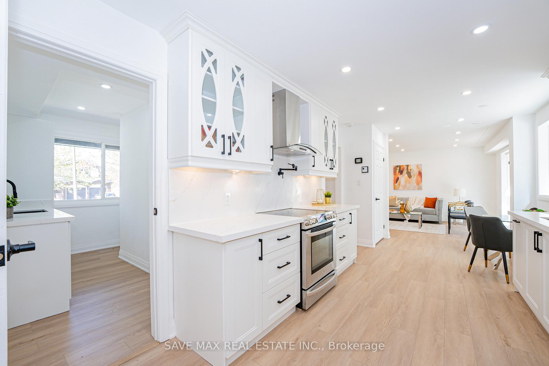 Photo 16 of 281 Parkmount Drive, Waterloo — HOMEH