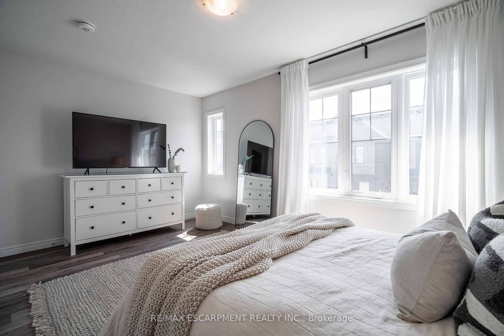 Photo 16 of 36 Marr Lane, Hamilton, Meadowlands — HOMEH