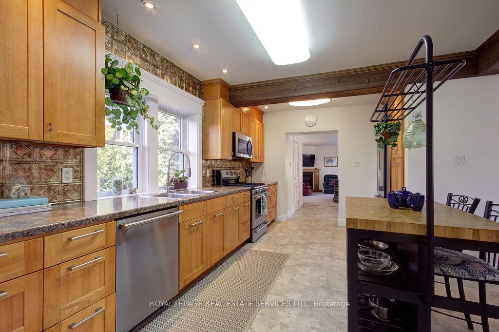 Photo 13 of 960 Huron Terrace, Kincardine — HOMEH