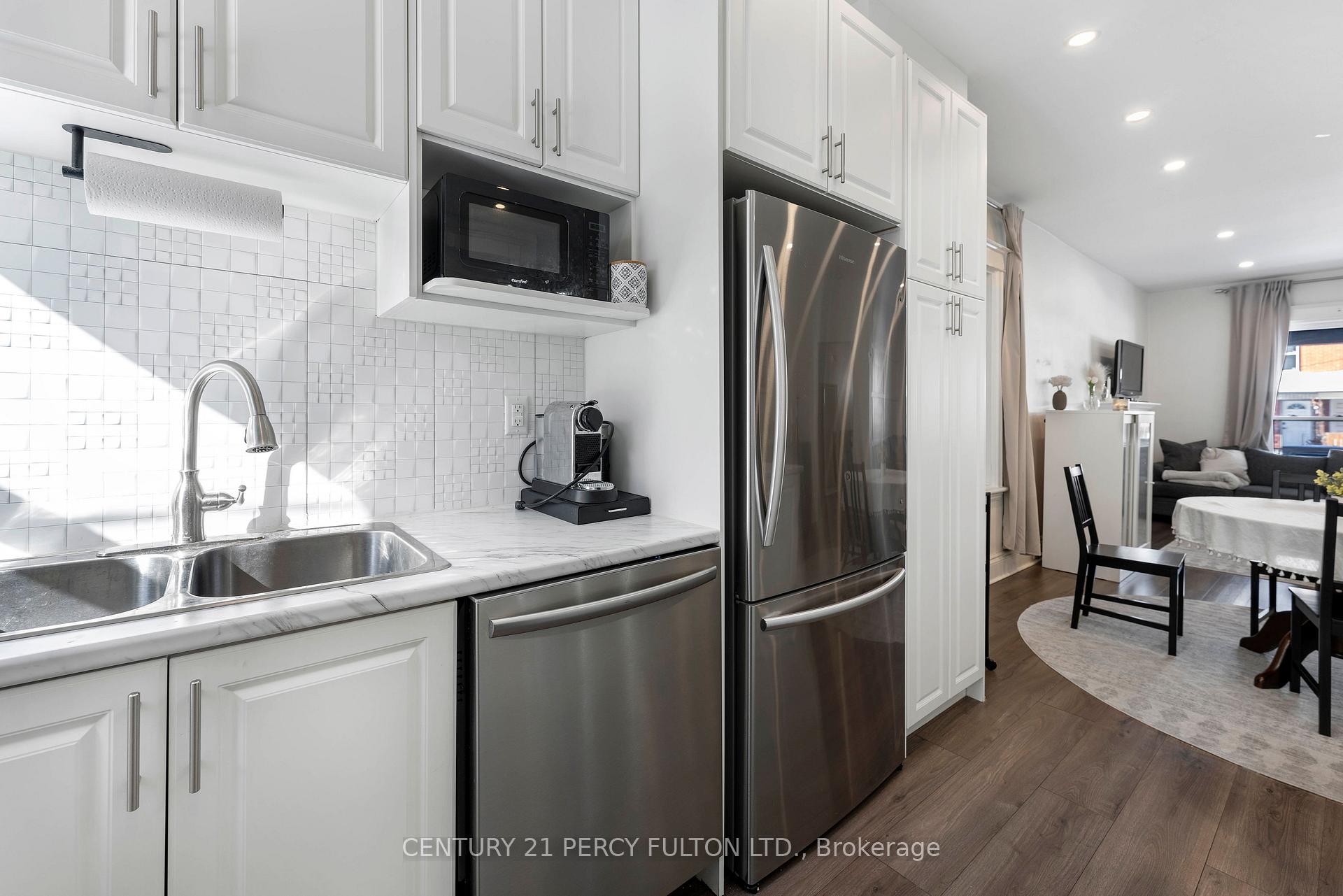 Photo 5 of 732 Cannon Street, Hamilton, Gibson — HOMEH