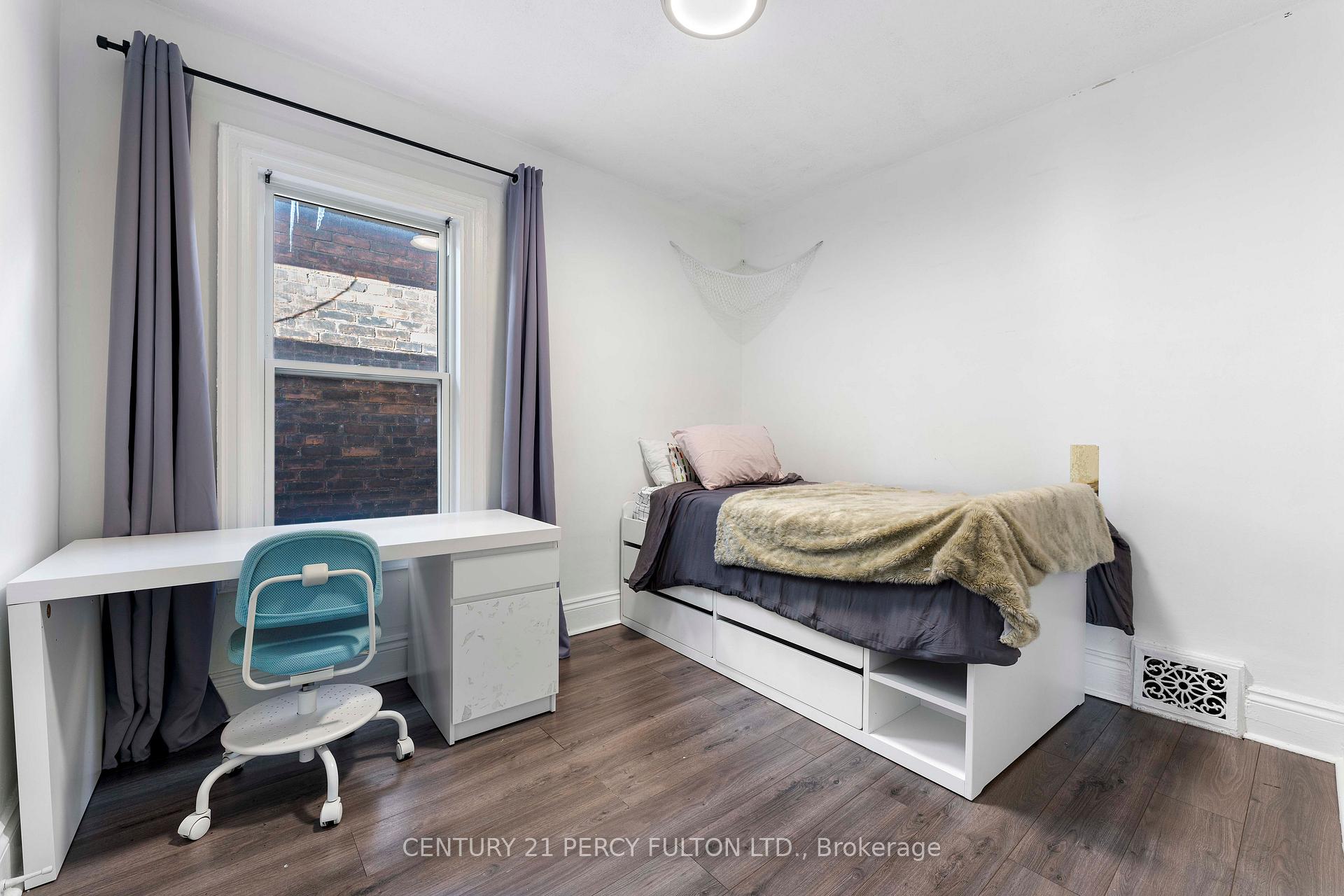 Photo 23 of 732 Cannon Street, Hamilton, Gibson — HOMEH