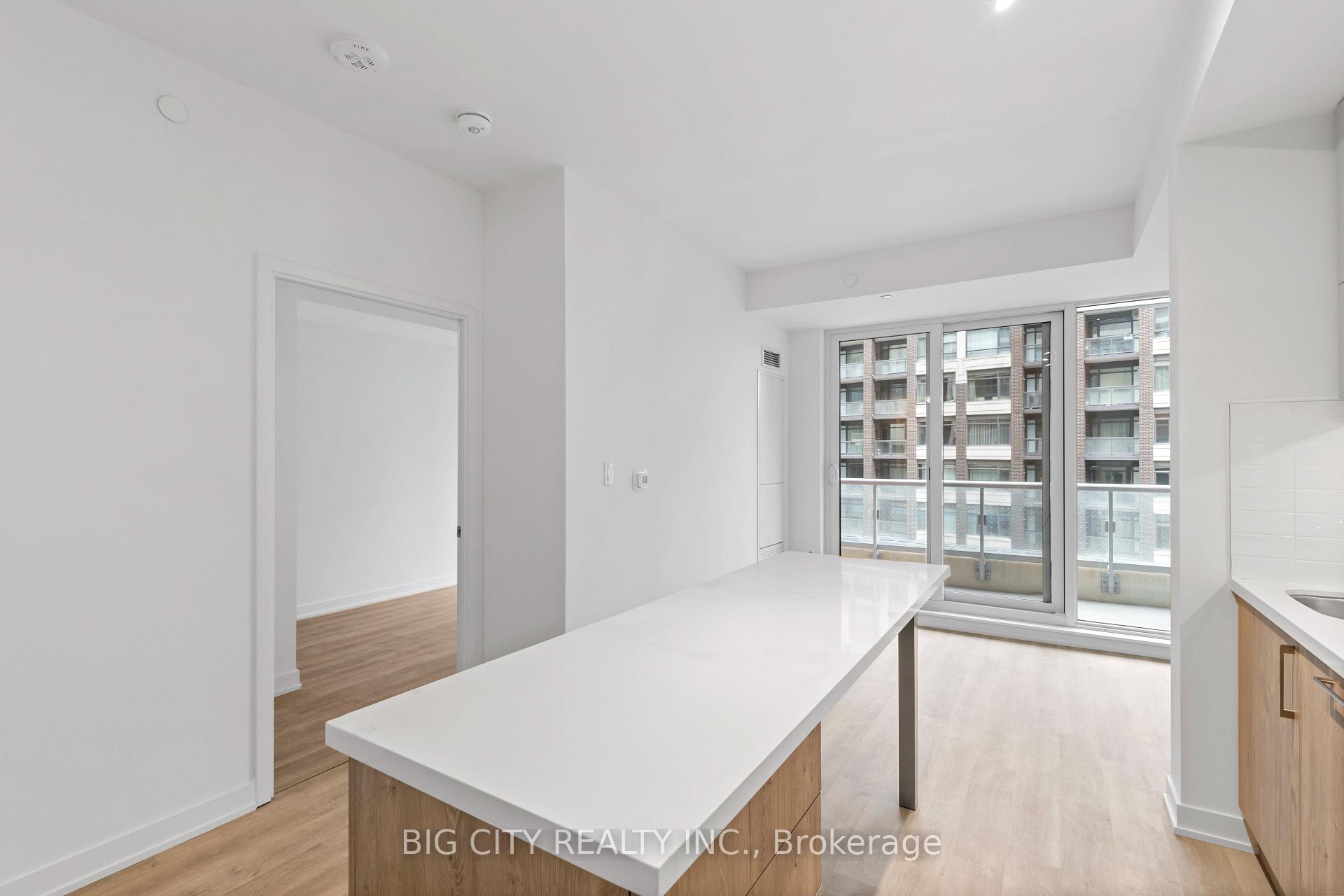 Photo 14 of Unit 725, 8119 Birchmount Road, Markham, Unionville — HOMEH