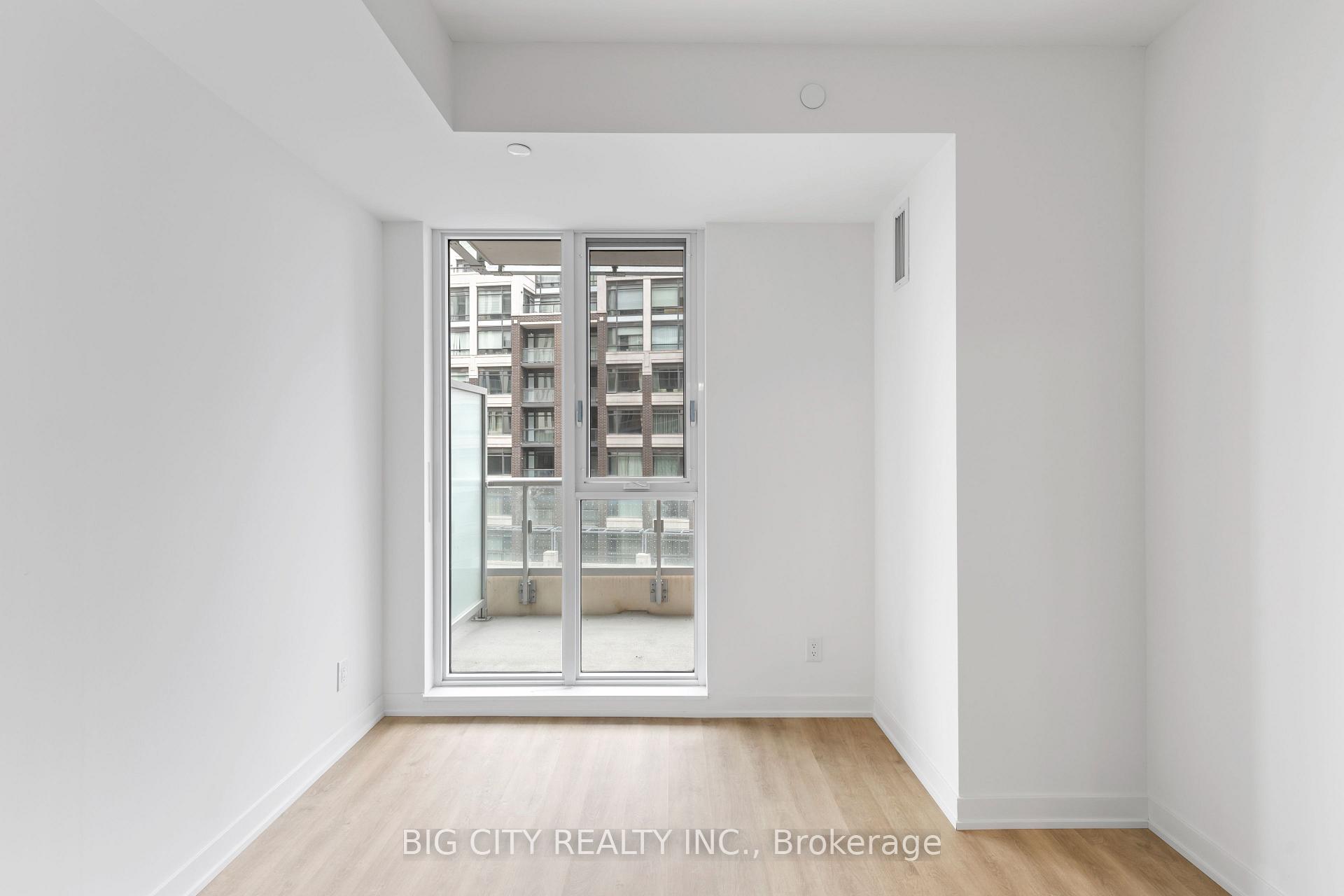 Photo 12 of Unit 725, 8119 Birchmount Road, Markham, Unionville — HOMEH