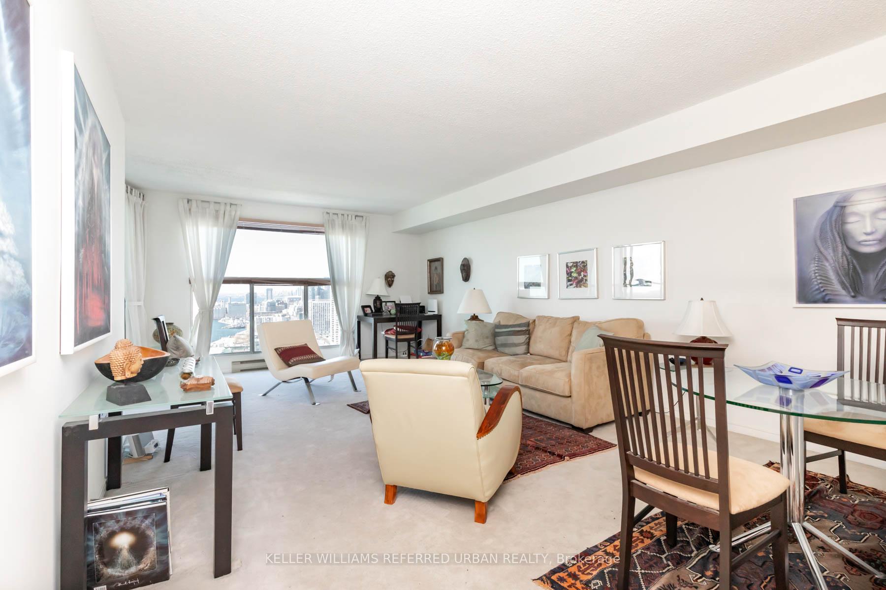 Photo 11 of Unit 2910, 77 Harbour Square, Toronto, Waterfront Communities — HOMEH