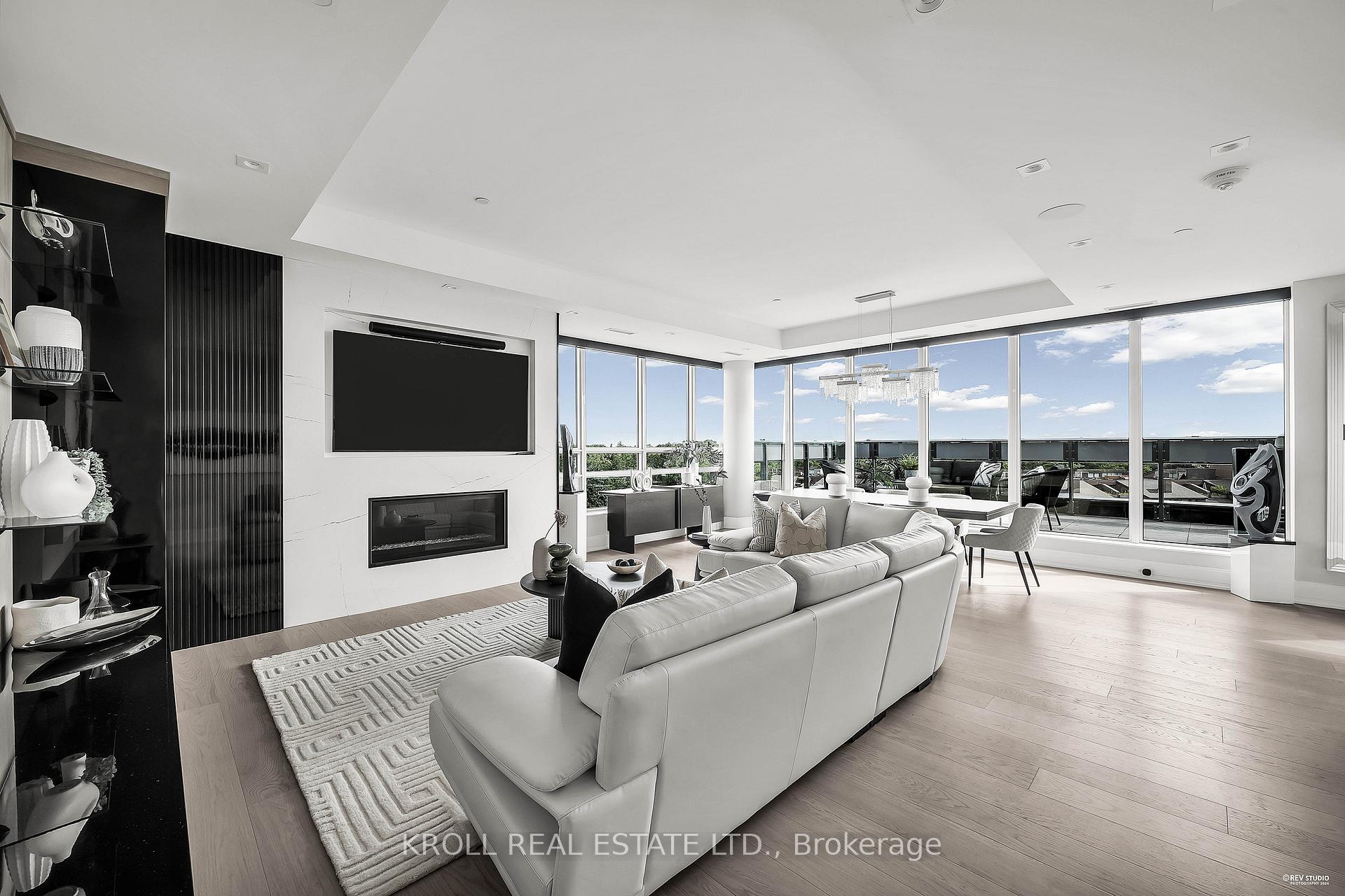Front of Unit 703, 355 Bedford Park Avenue
