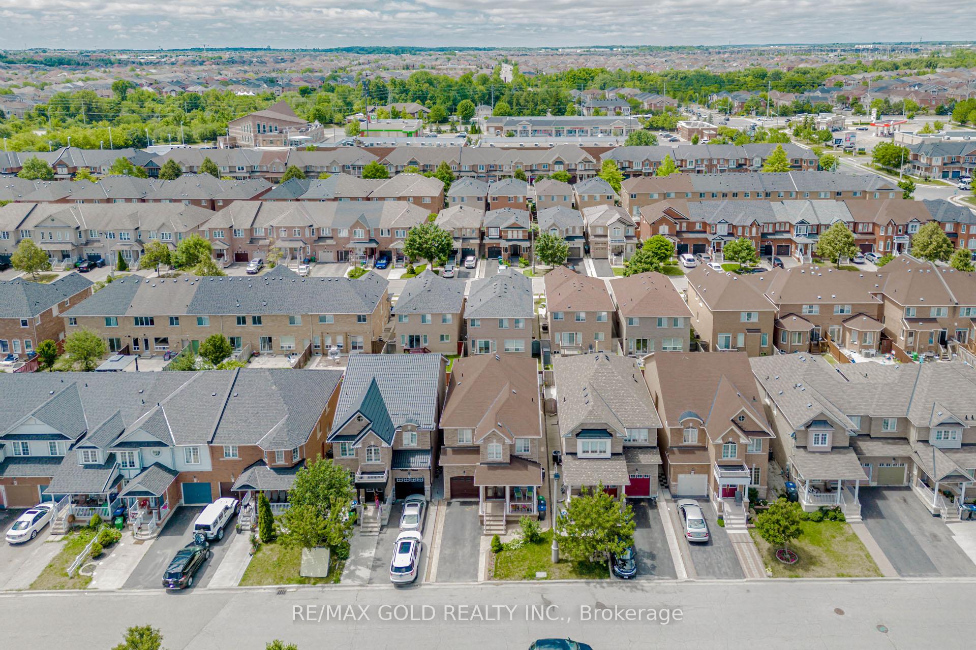 Photo 3 of 24 Frostbite Lane, Brampton, Sandringham-Wellington — HOMEH