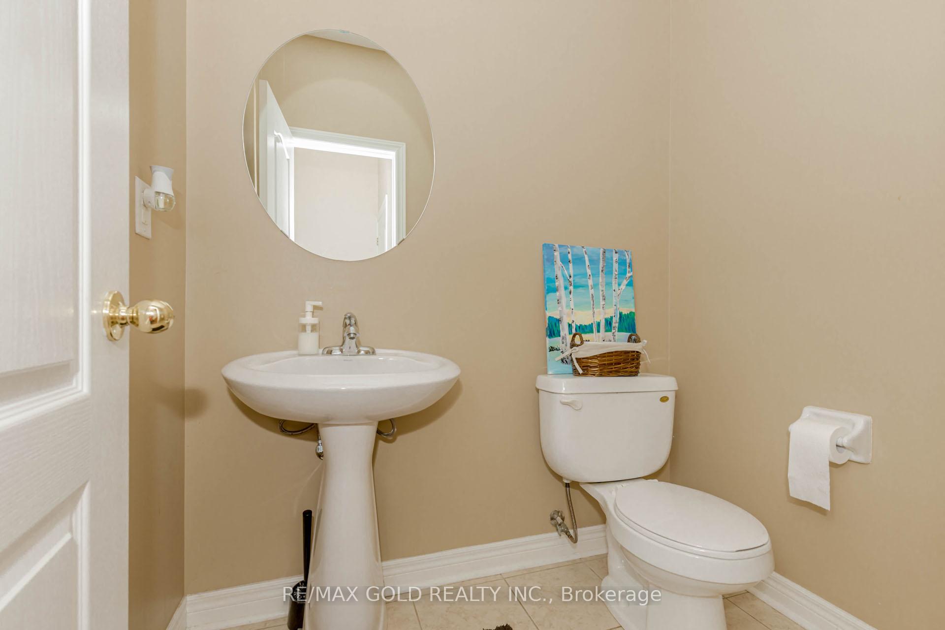 Photo 10 of 24 Frostbite Lane, Brampton, Sandringham-Wellington — HOMEH
