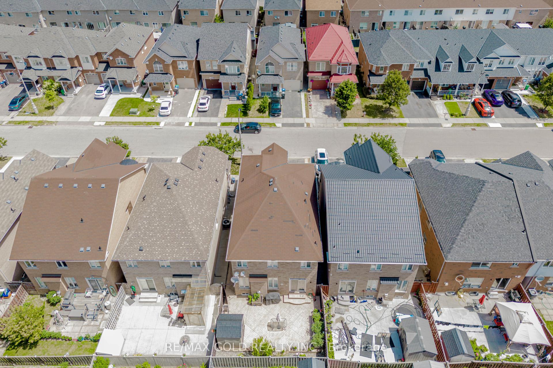 Photo 30 of 24 Frostbite Lane, Brampton, Sandringham-Wellington — HOMEH