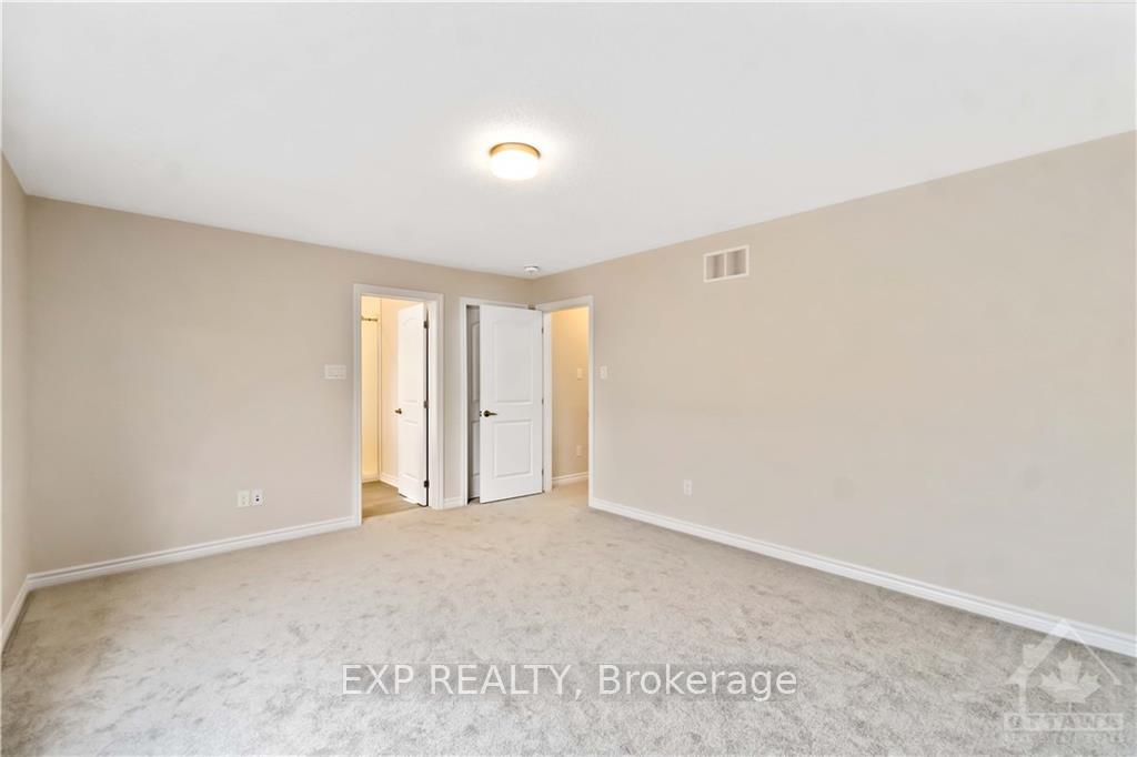 Photo 11 of 240 Surface Lane, Ottawa, Barrhaven - Half Moon Bay — HOMEH