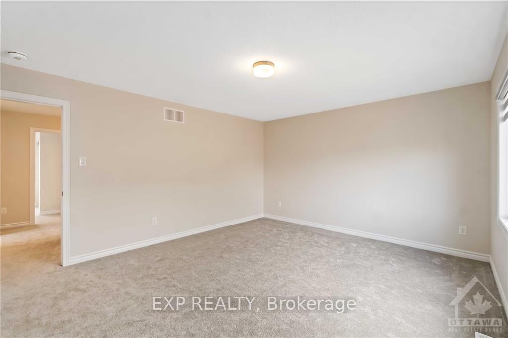 Photo 12 of 240 Surface Lane, Ottawa, Barrhaven - Half Moon Bay — HOMEH