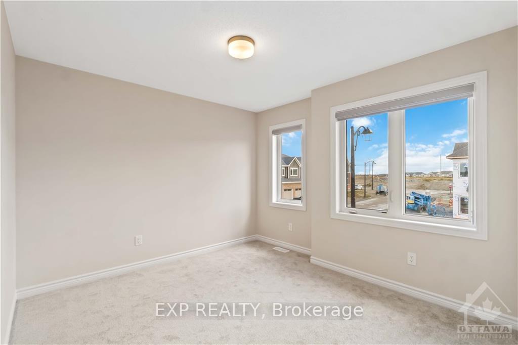 Photo 18 of 240 Surface Lane, Ottawa, Barrhaven - Half Moon Bay — HOMEH