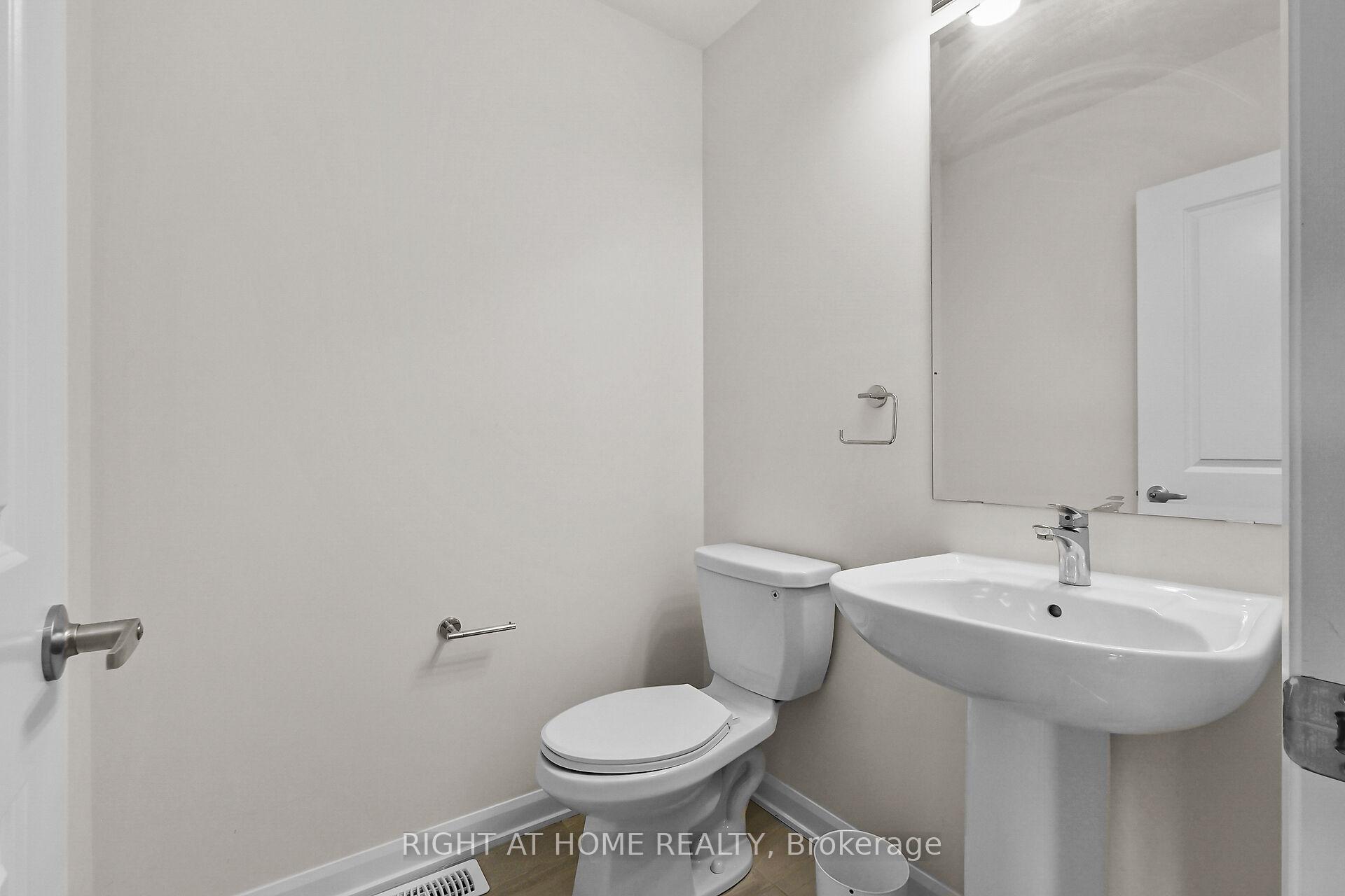 Photo 8 of 958 Athenry Court, Ottawa, Barrhaven - Half Moon Bay — HOMEH