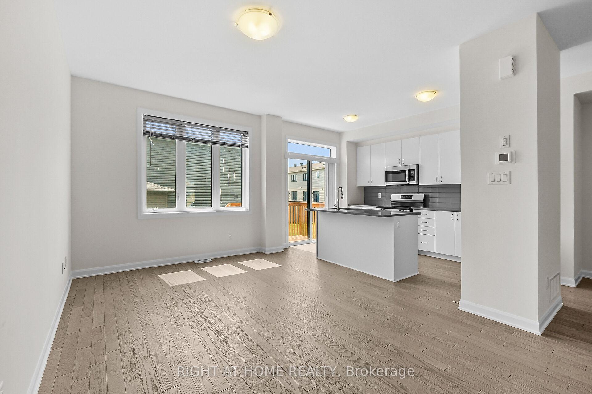 Photo 14 of 958 Athenry Court, Ottawa, Barrhaven - Half Moon Bay — HOMEH