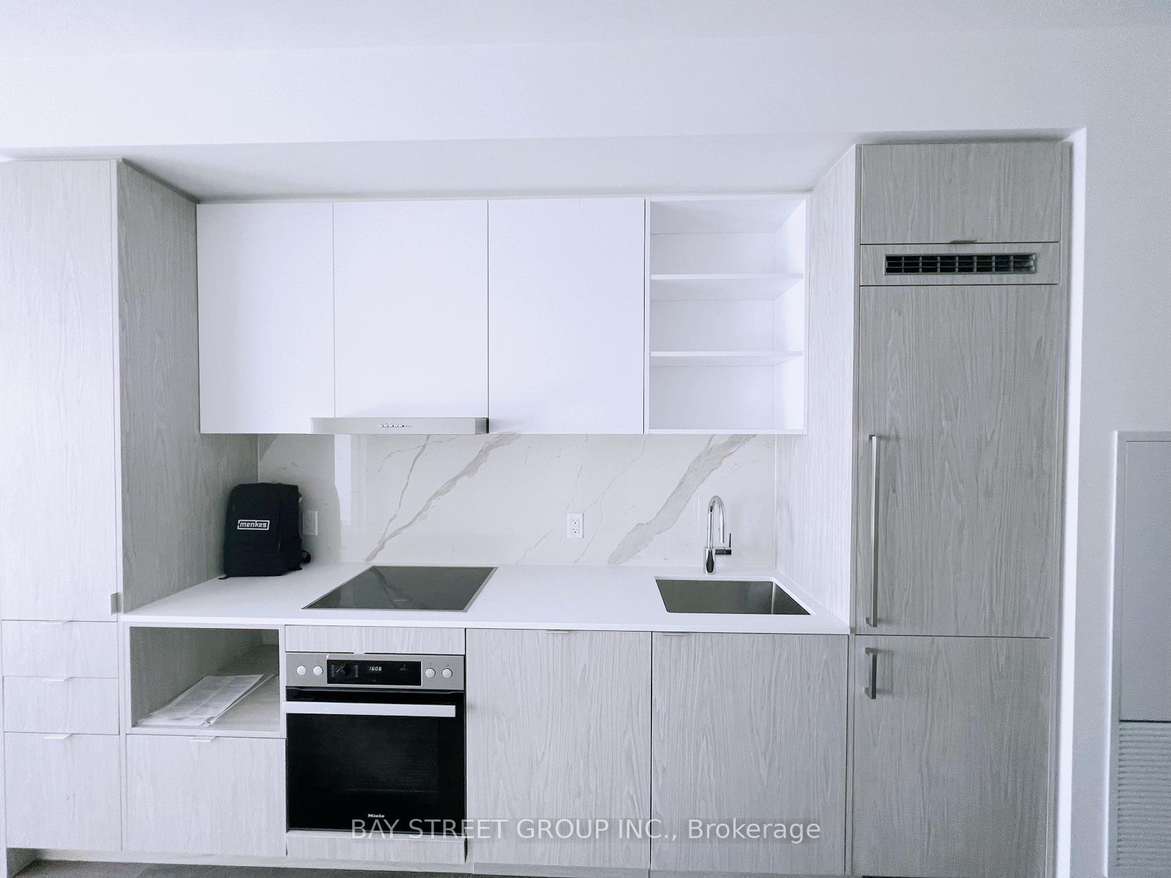 Photo 2 of Unit 7110, 55 Cooper Street, Toronto, Waterfront Communities — HOMEH