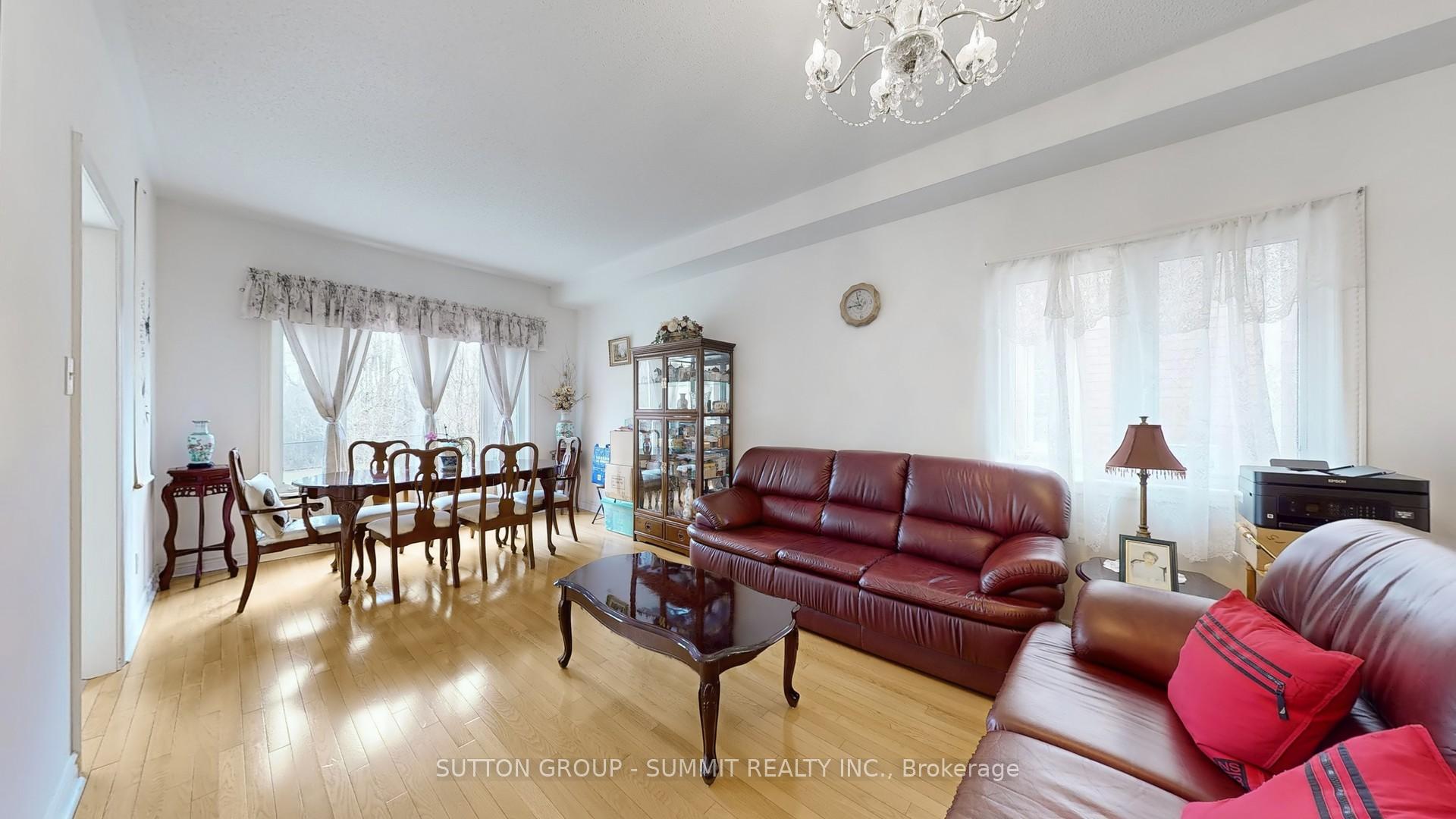 Photo 10 of 93 Moreau Trail, Scarborough, Clairlea-Birchmount — HOMEH