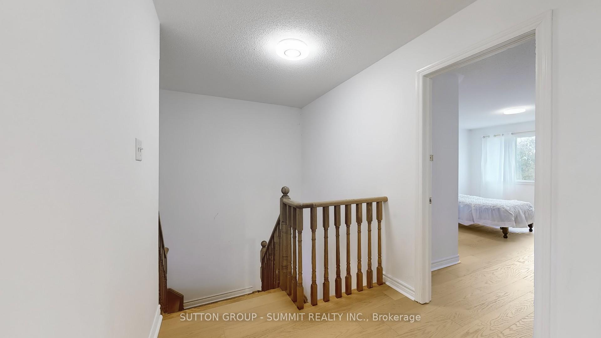 Photo 28 of 93 Moreau Trail, Scarborough, Clairlea-Birchmount — HOMEH