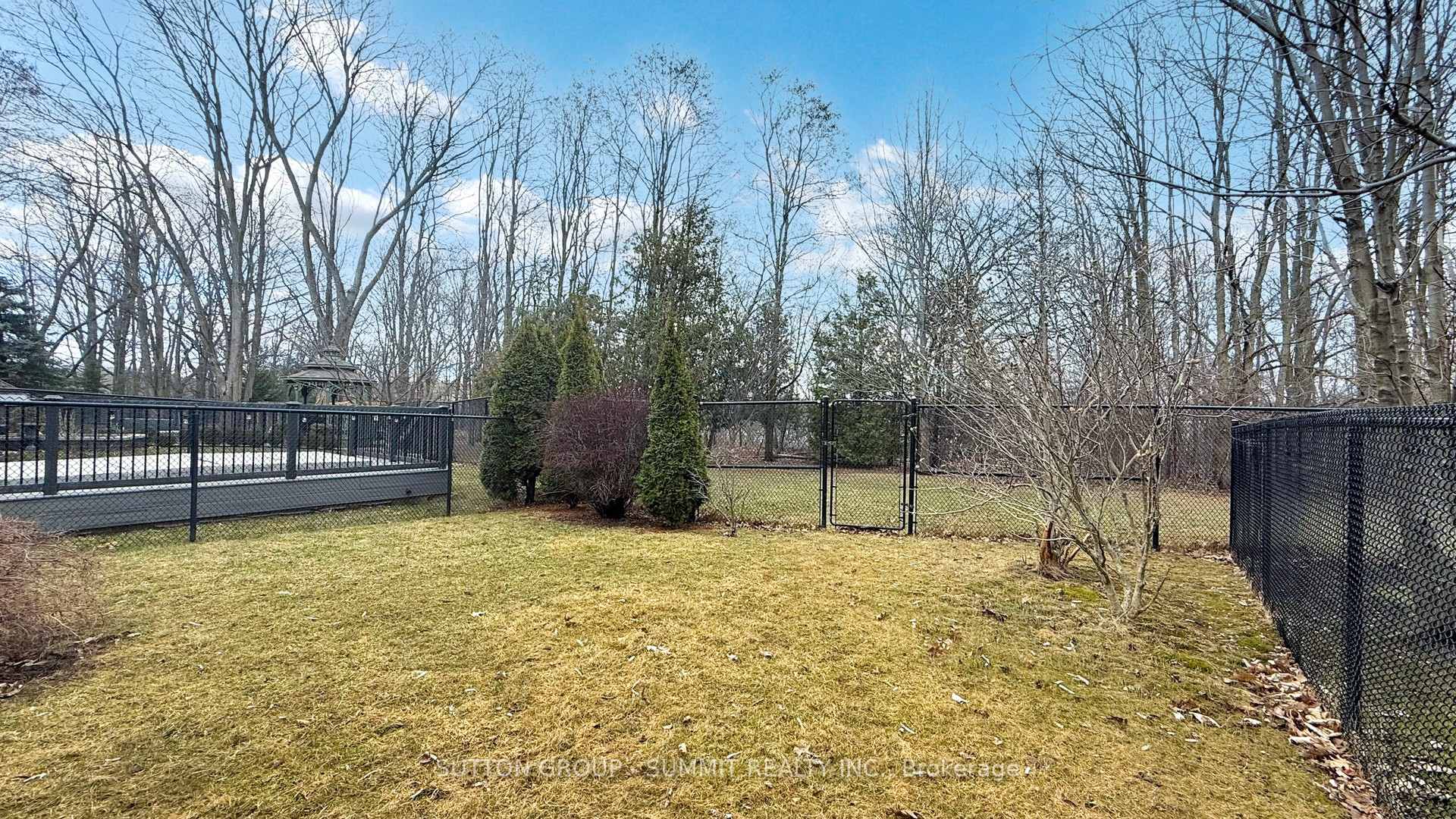 Photo 48 of 93 Moreau Trail, Scarborough, Clairlea-Birchmount — HOMEH