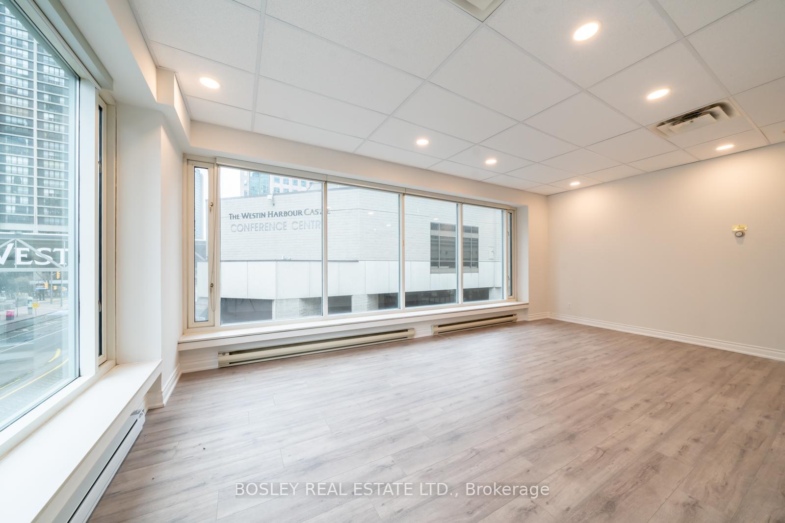 Photo 4 of Unit 201, 10 Queens Quay W, Toronto, Waterfront Communities — HOMEH