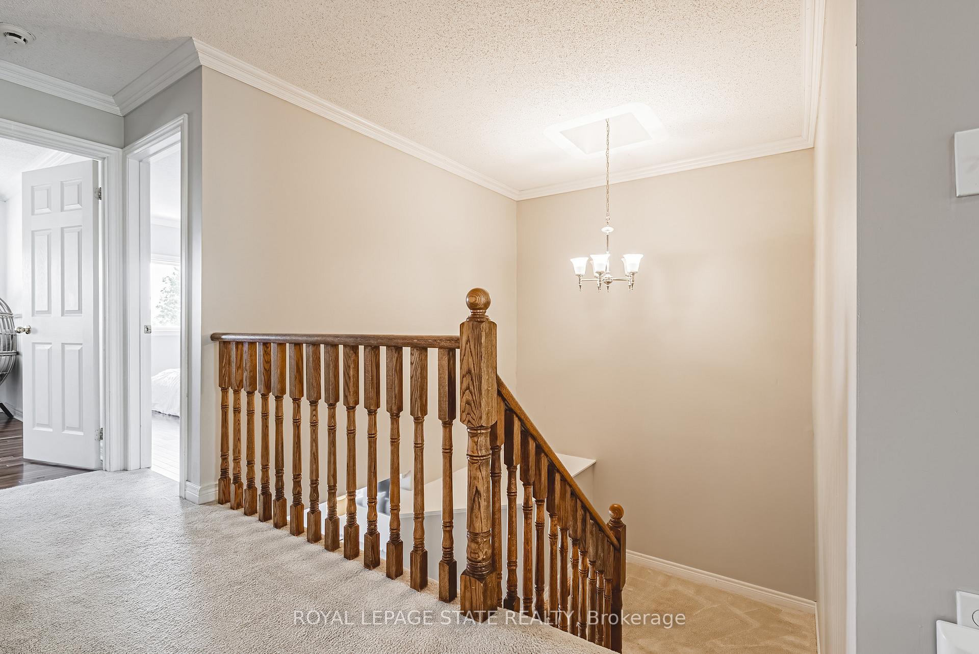 Photo 44 of 19 Gwyn Court, Hamilton, Dundas — HOMEH