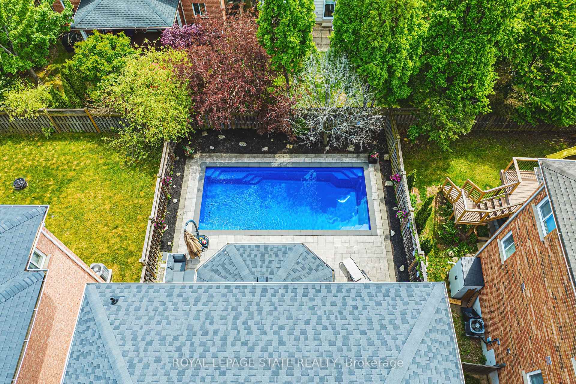 Photo 47 of 19 Gwyn Court, Hamilton, Dundas — HOMEH