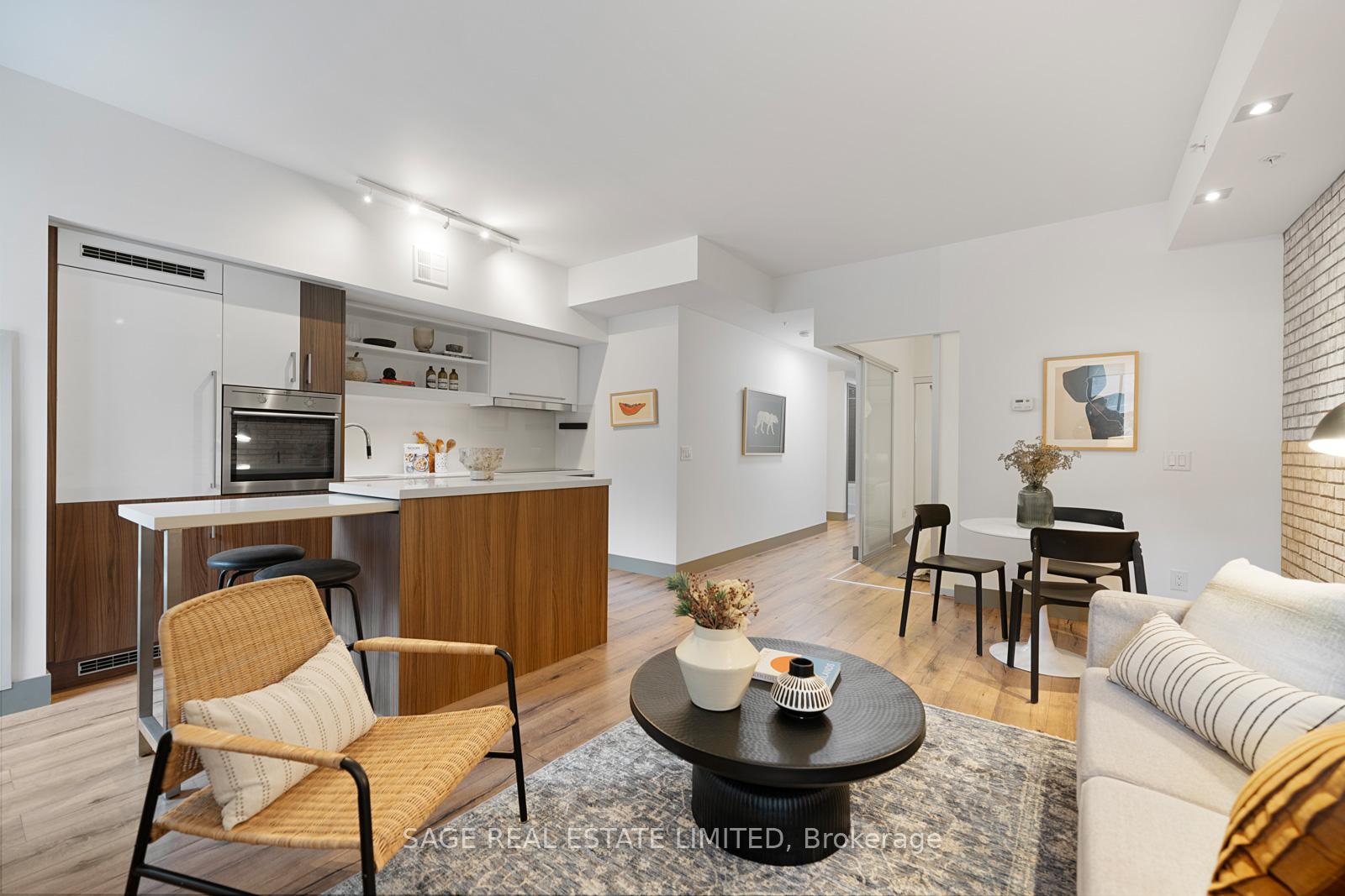 Photo 4 of Unit 204, 39 Sherbourne Street, Toronto, Moss Park — HOMEH