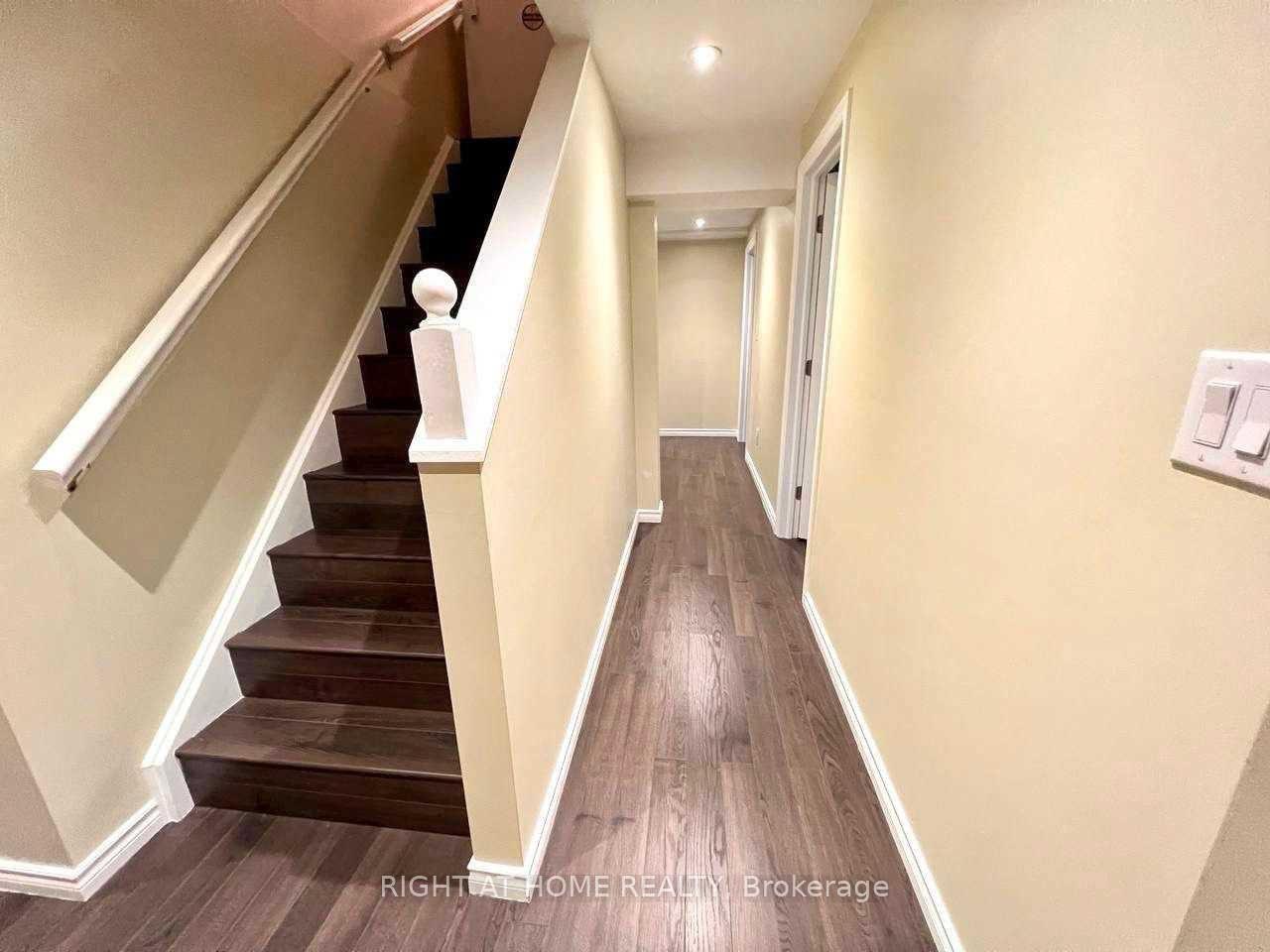 Photo 7 of 54 Limeridge (Basement) Street, Aurora, Bayview Wellington — HOMEH