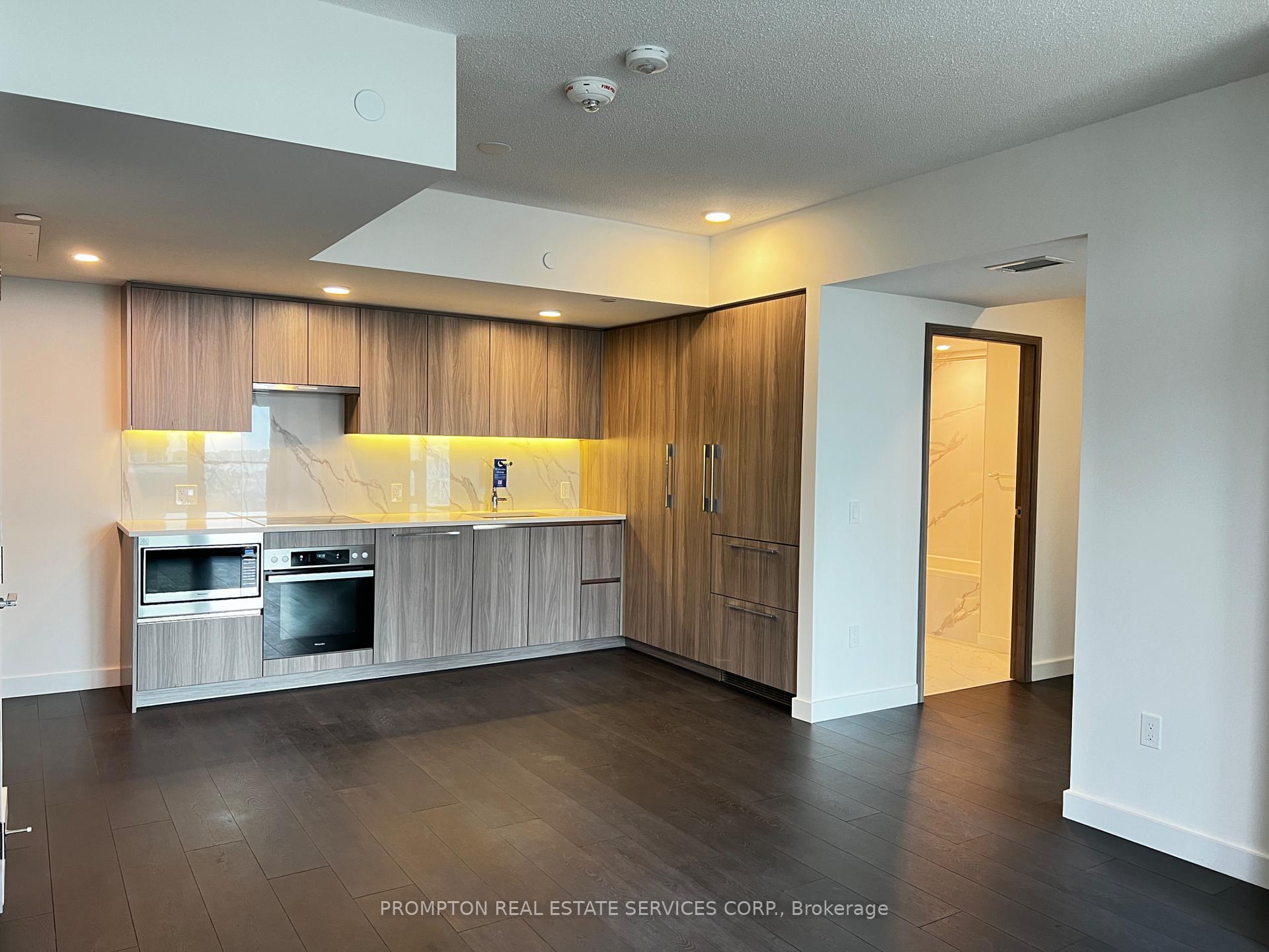 Photo 7 of Unit 621, 3 Concord Cityplace Way, Toronto, Waterfront Communities — HOMEH