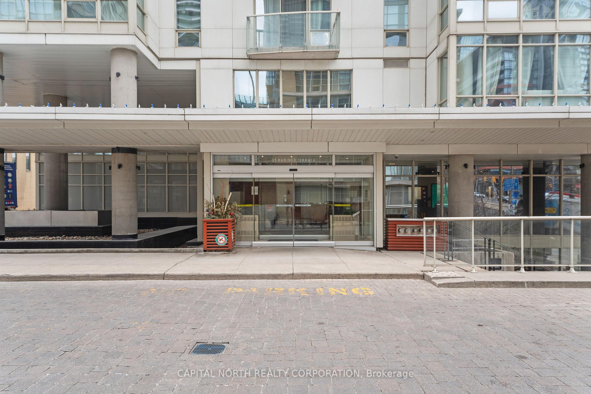 Photo 6 of Unit 3001, 35 Mariner Terrace, Toronto, Waterfront Communities — HOMEH