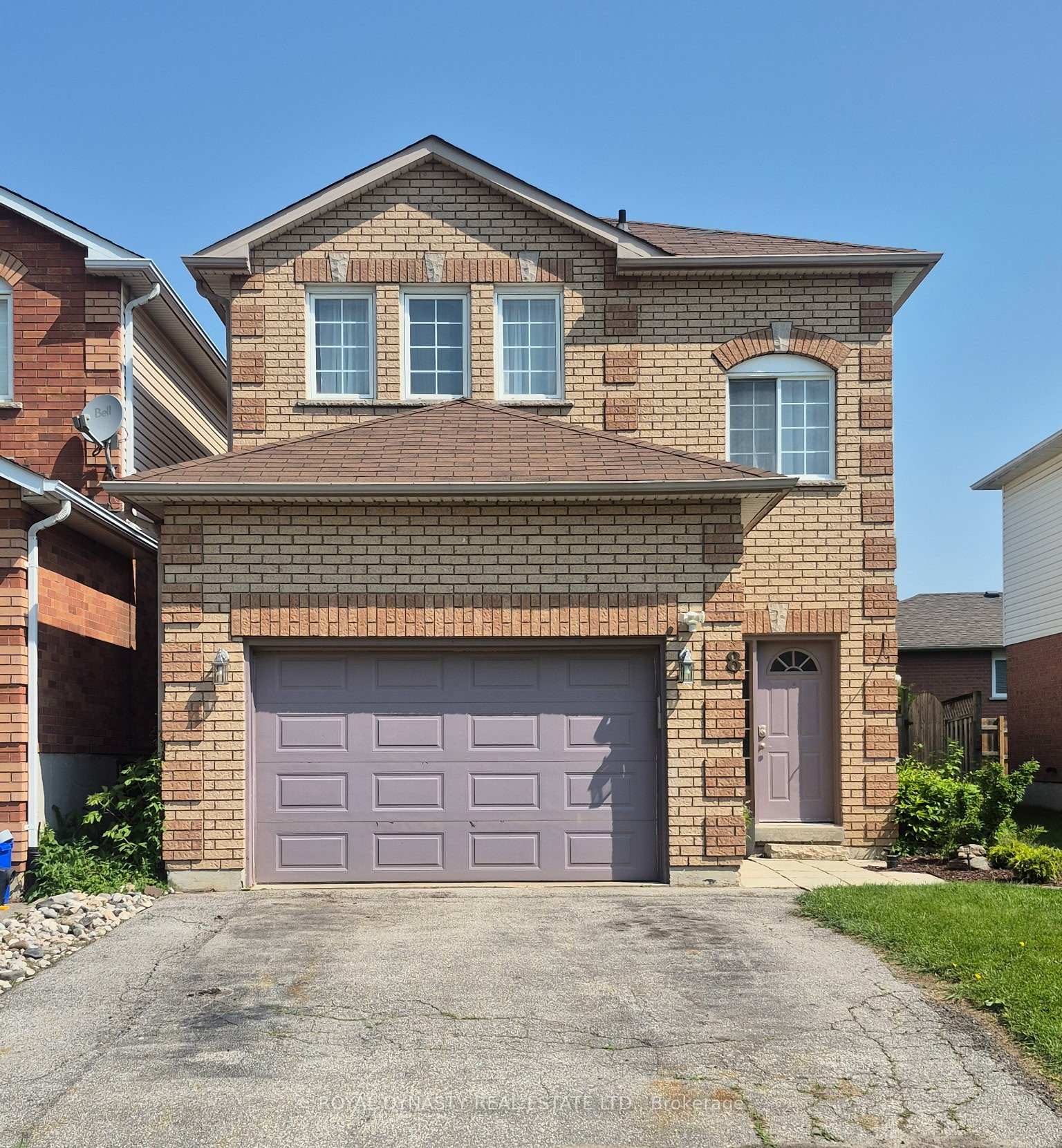 Photo 1 of 8 Kate Aitken Crescent, New Tecumseth, Beeton — HOMEH